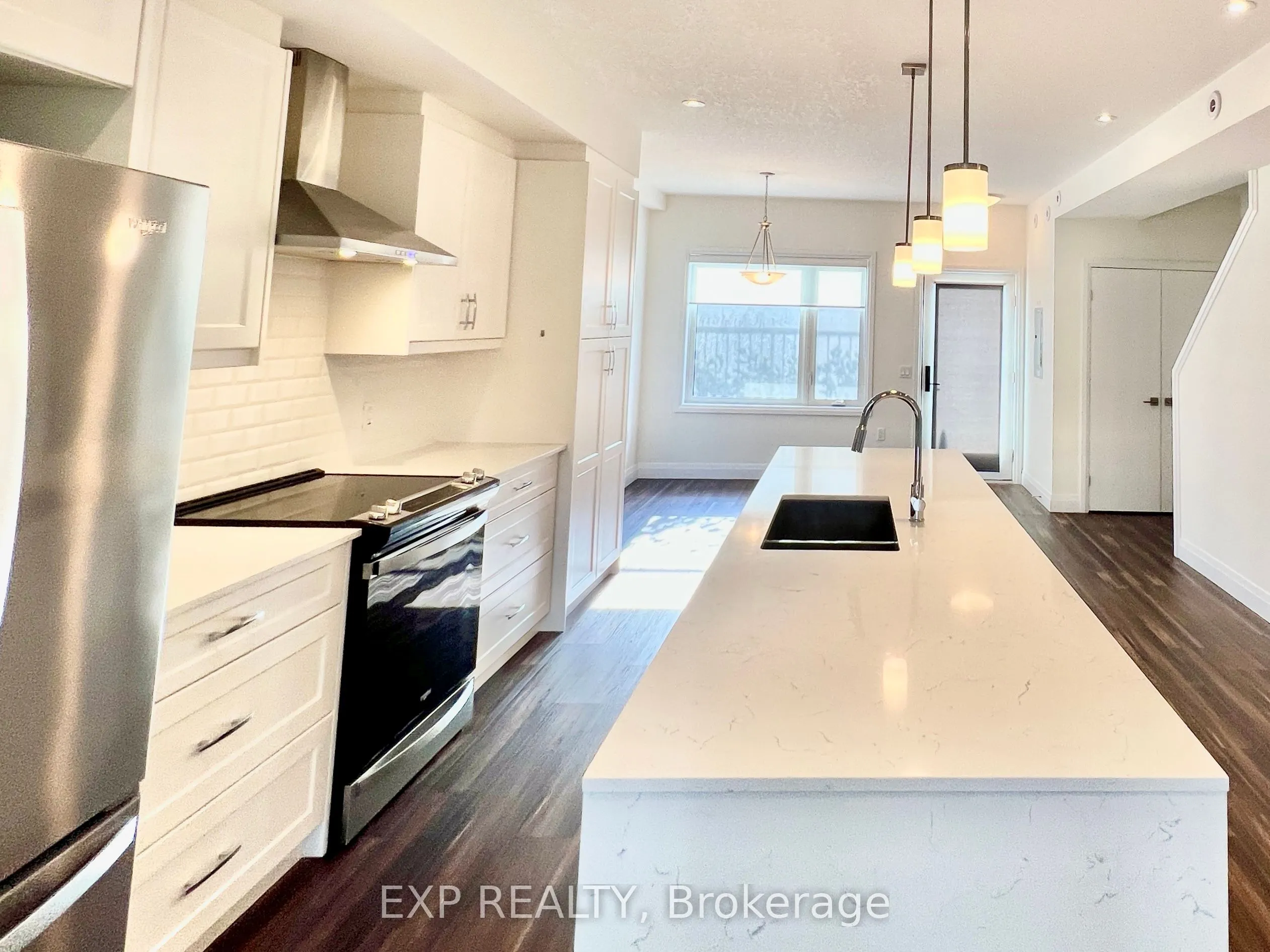 16 Duggan Lane N, #16