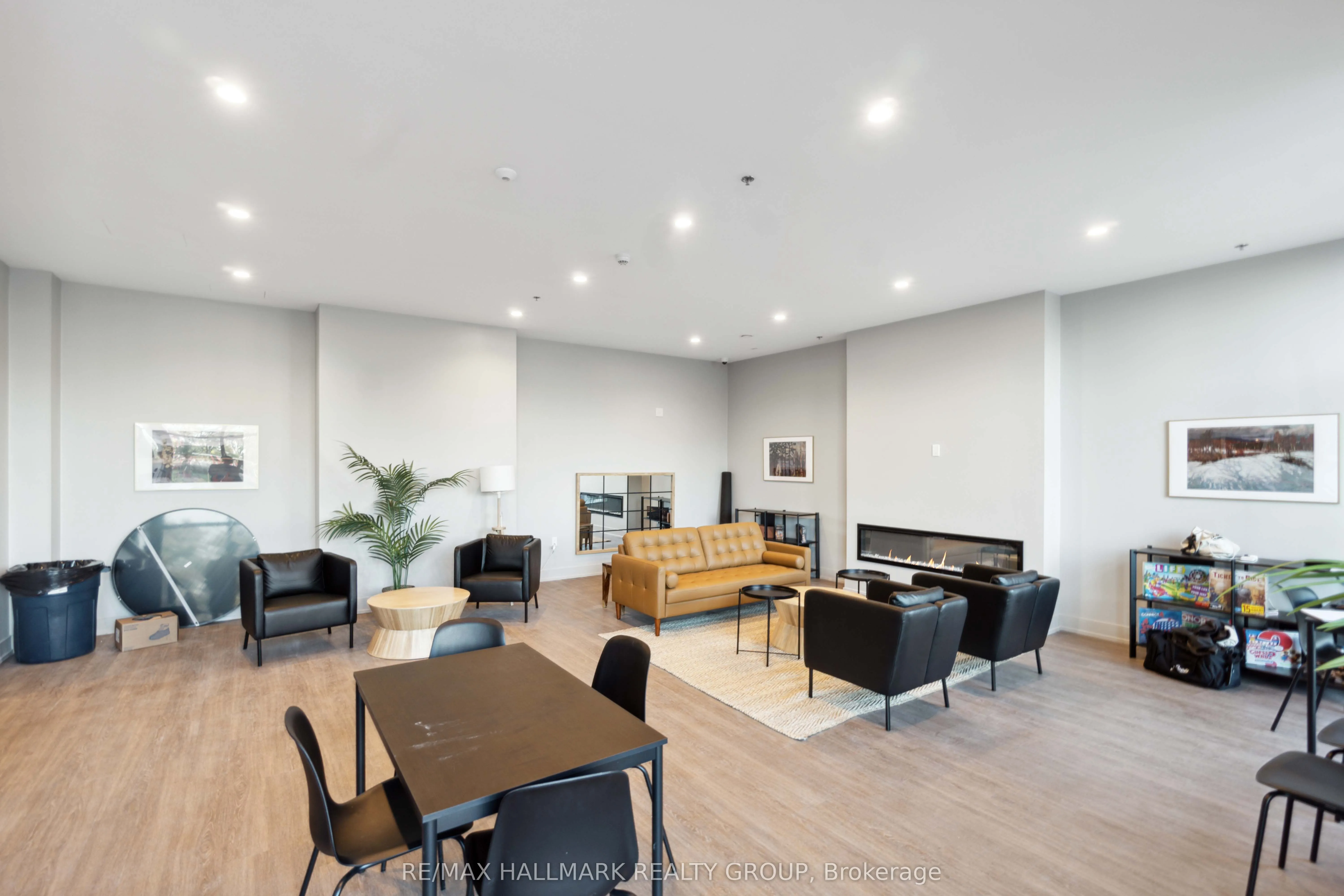397 Codd's Road, #201