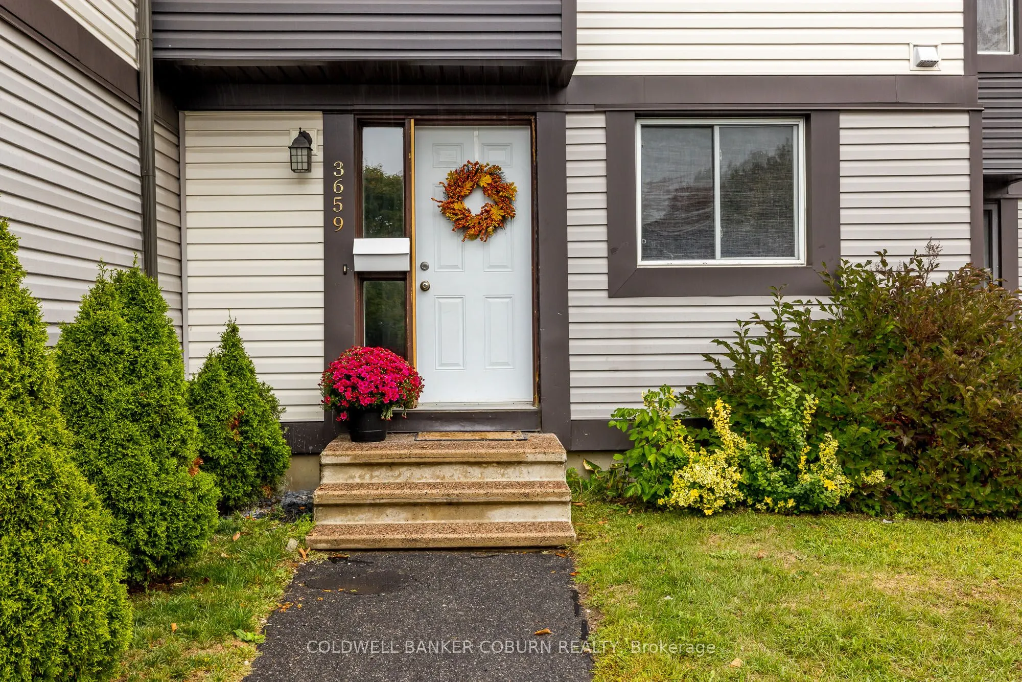 3659 Aladdin Lane, #82