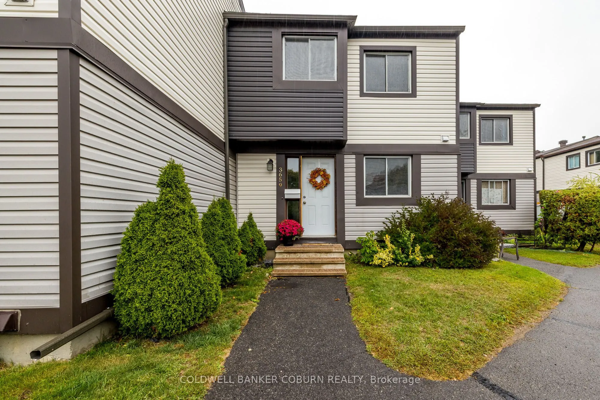 3659 Aladdin Lane, #82
