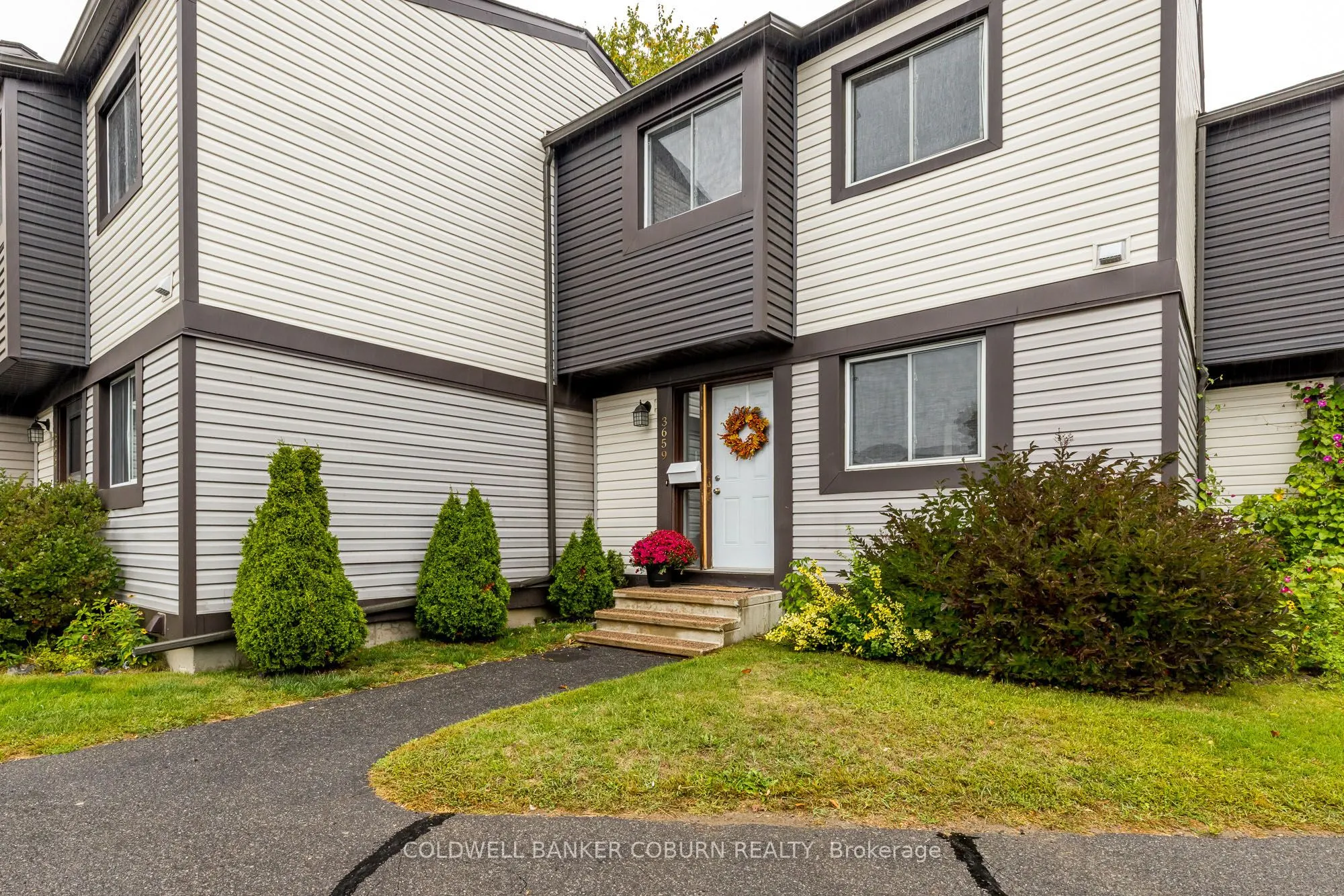 3659 Aladdin Lane, #82