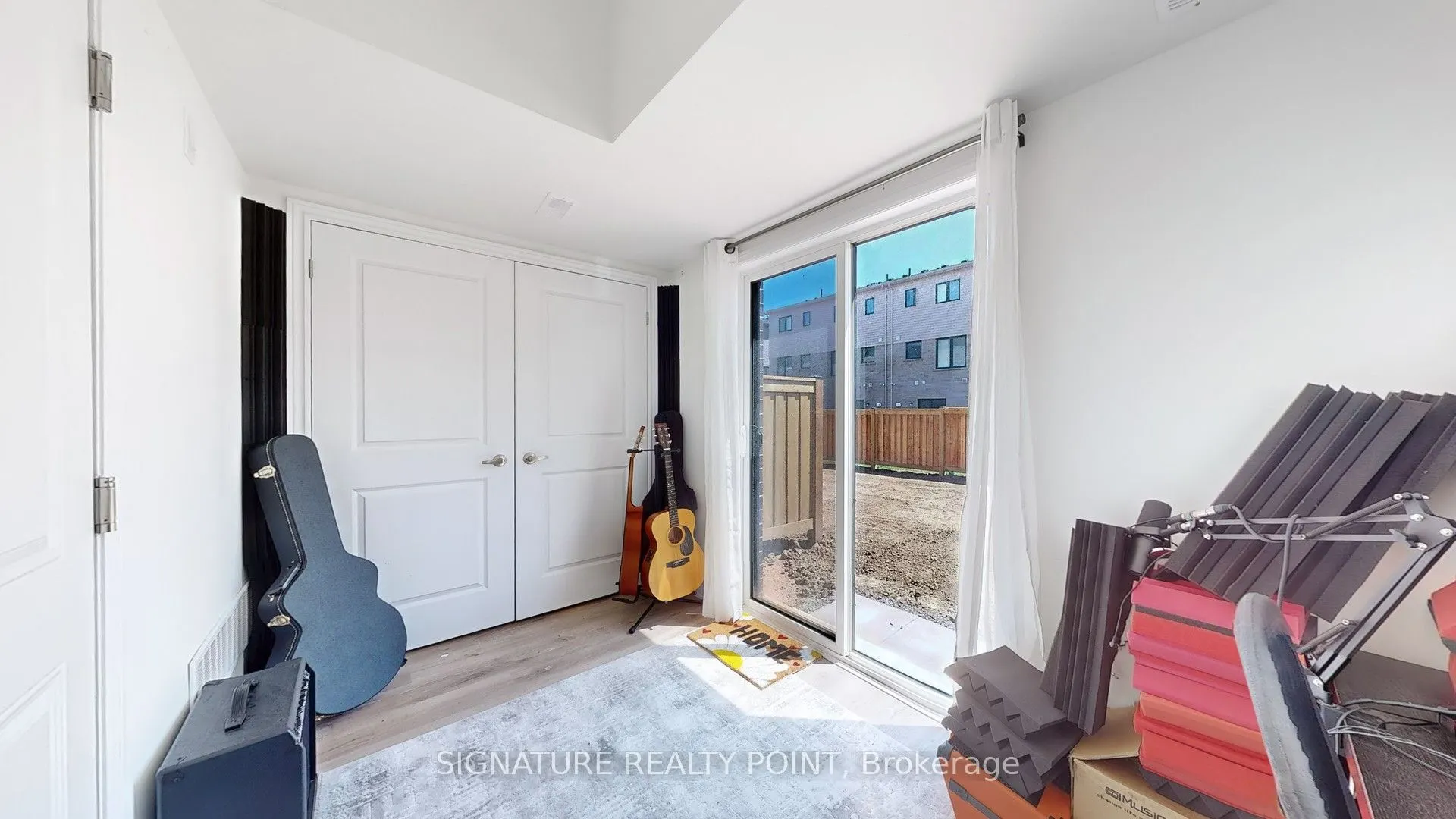 2 Reid Avenue N