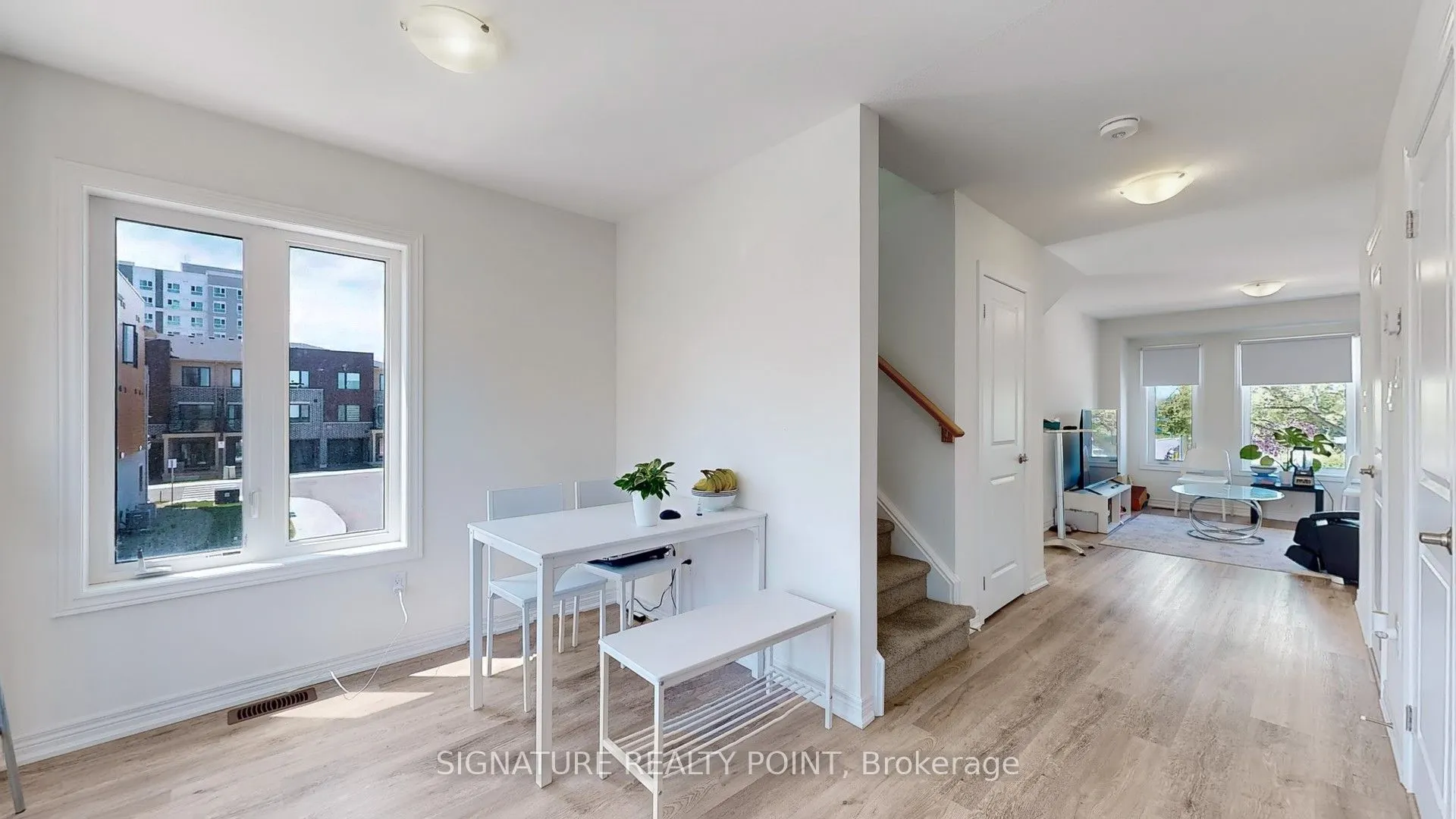 2 Reid Avenue N
