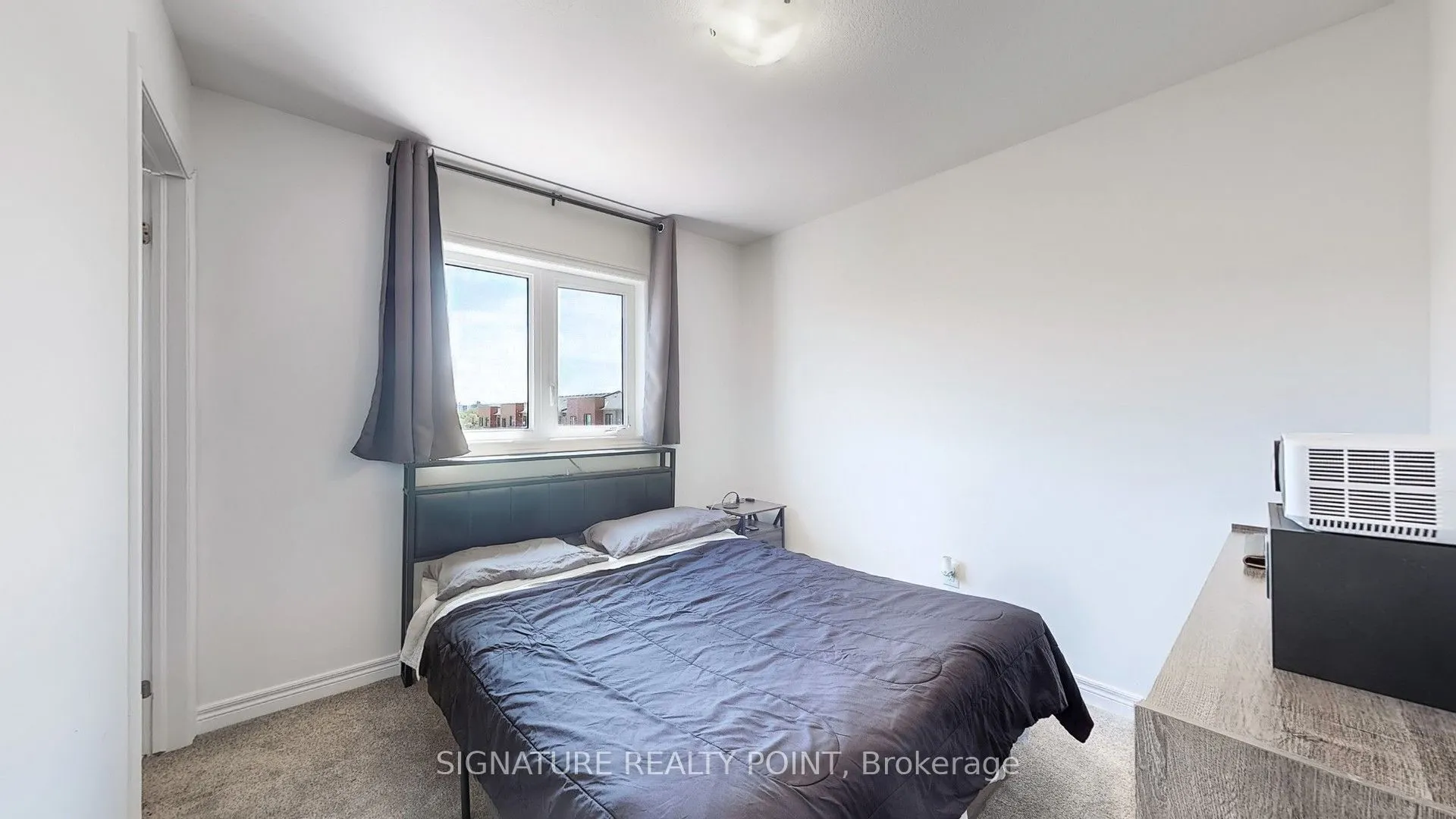 2 Reid Avenue N