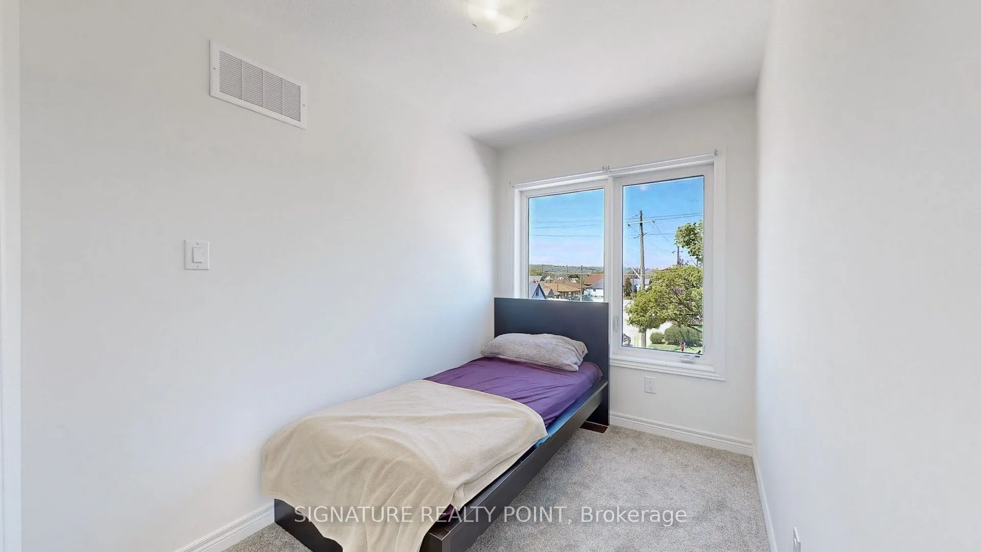 2 Reid Avenue N
