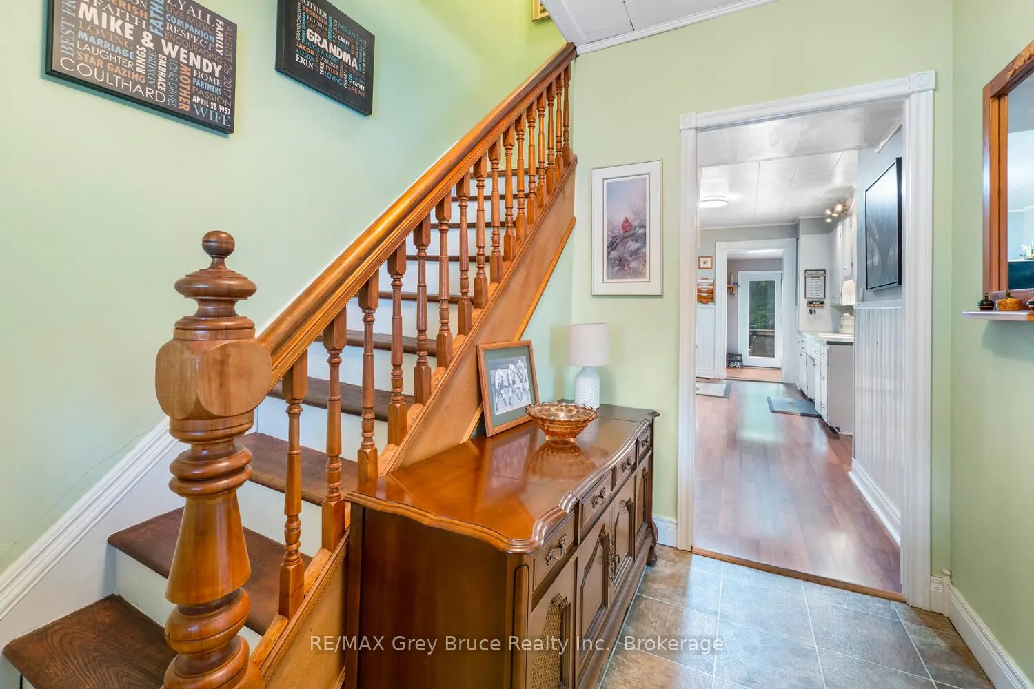 478 13TH Street W