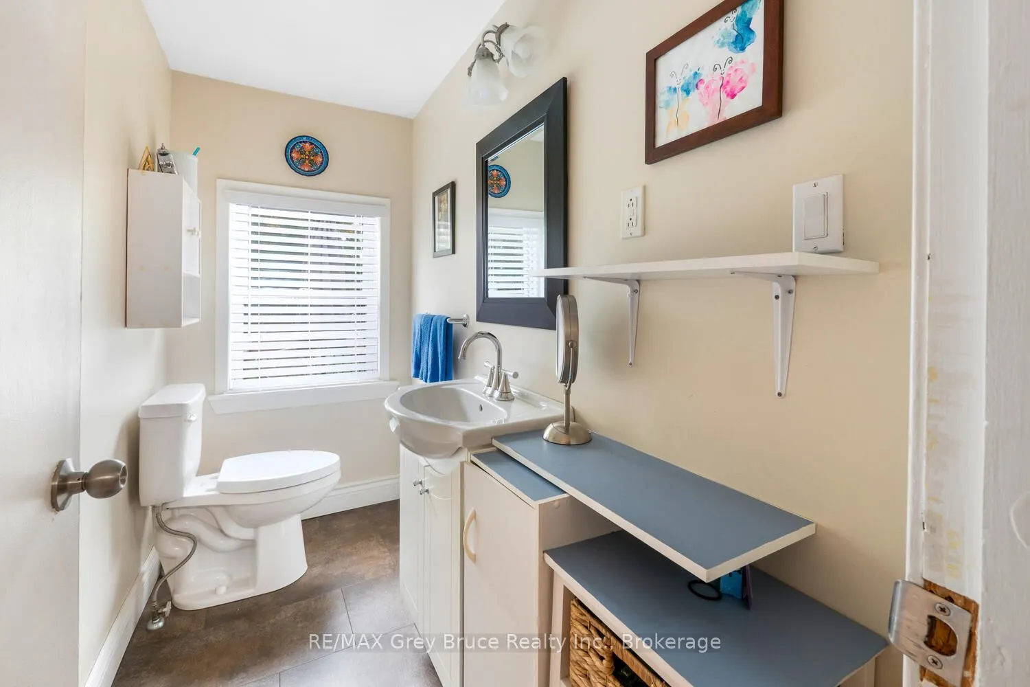 478 13TH Street W