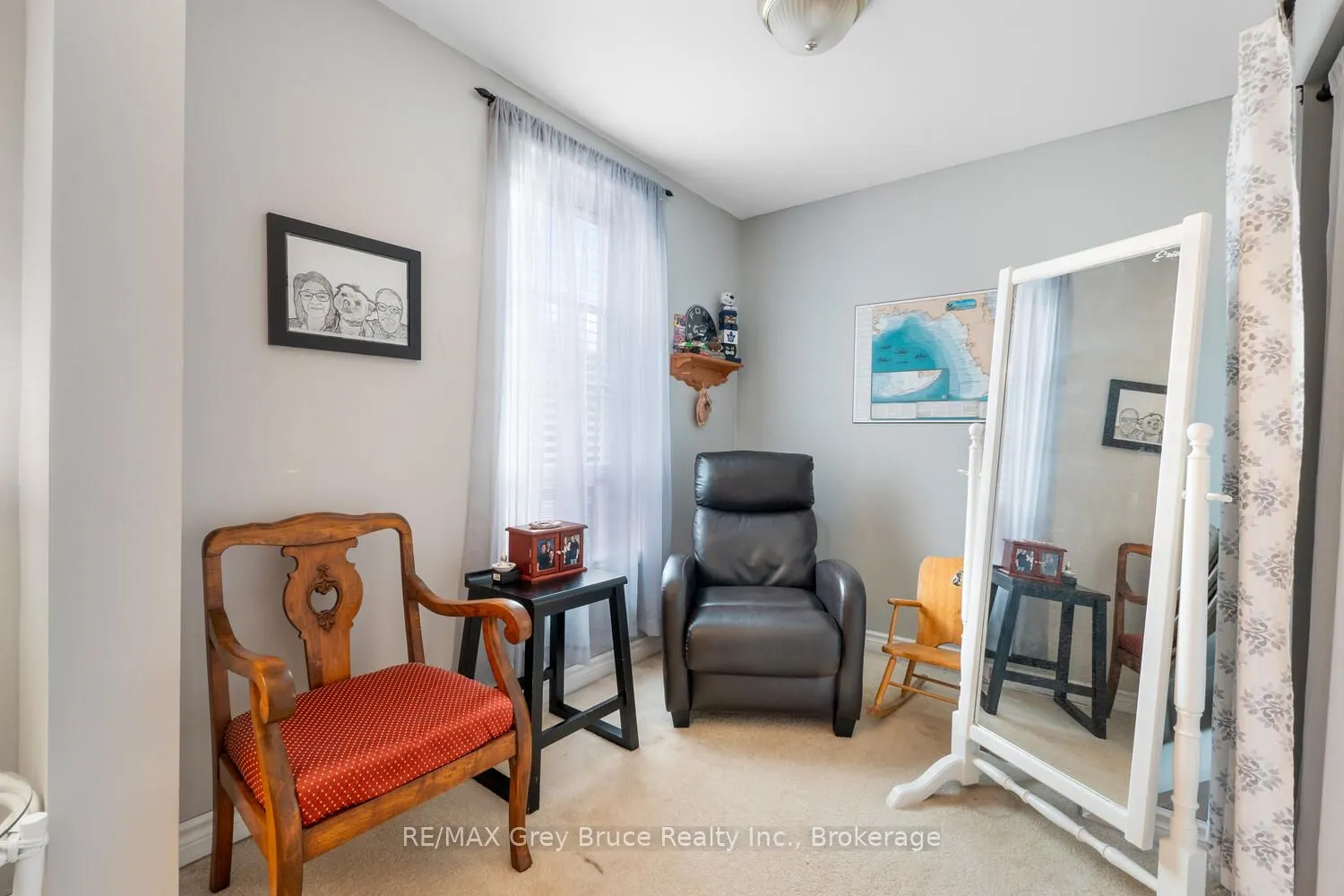 478 13TH Street W