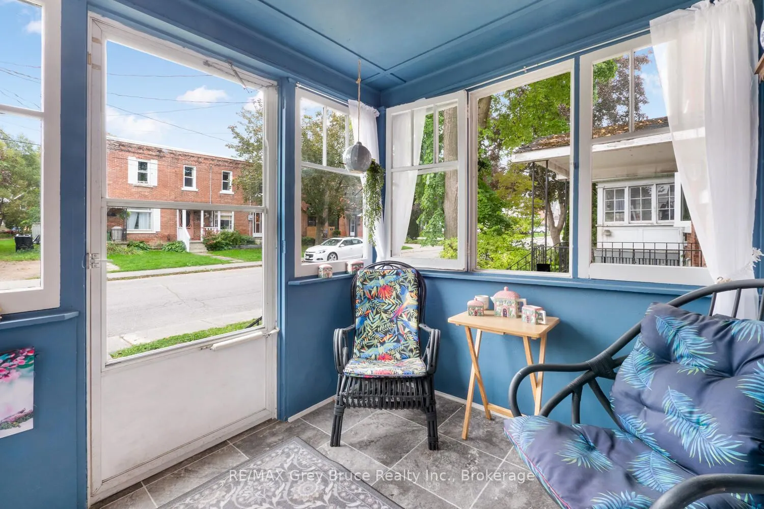 478 13TH Street W