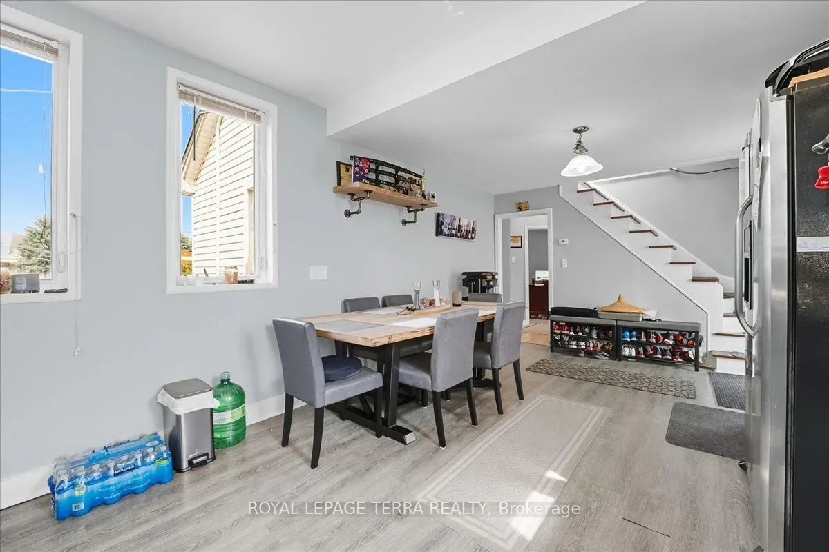 13029 Lundys Lane