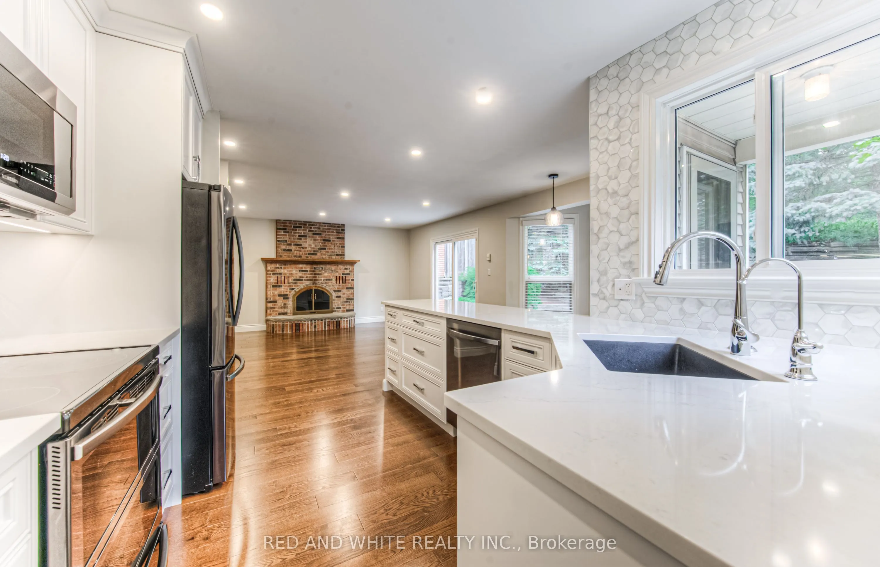 2 Morningview Place