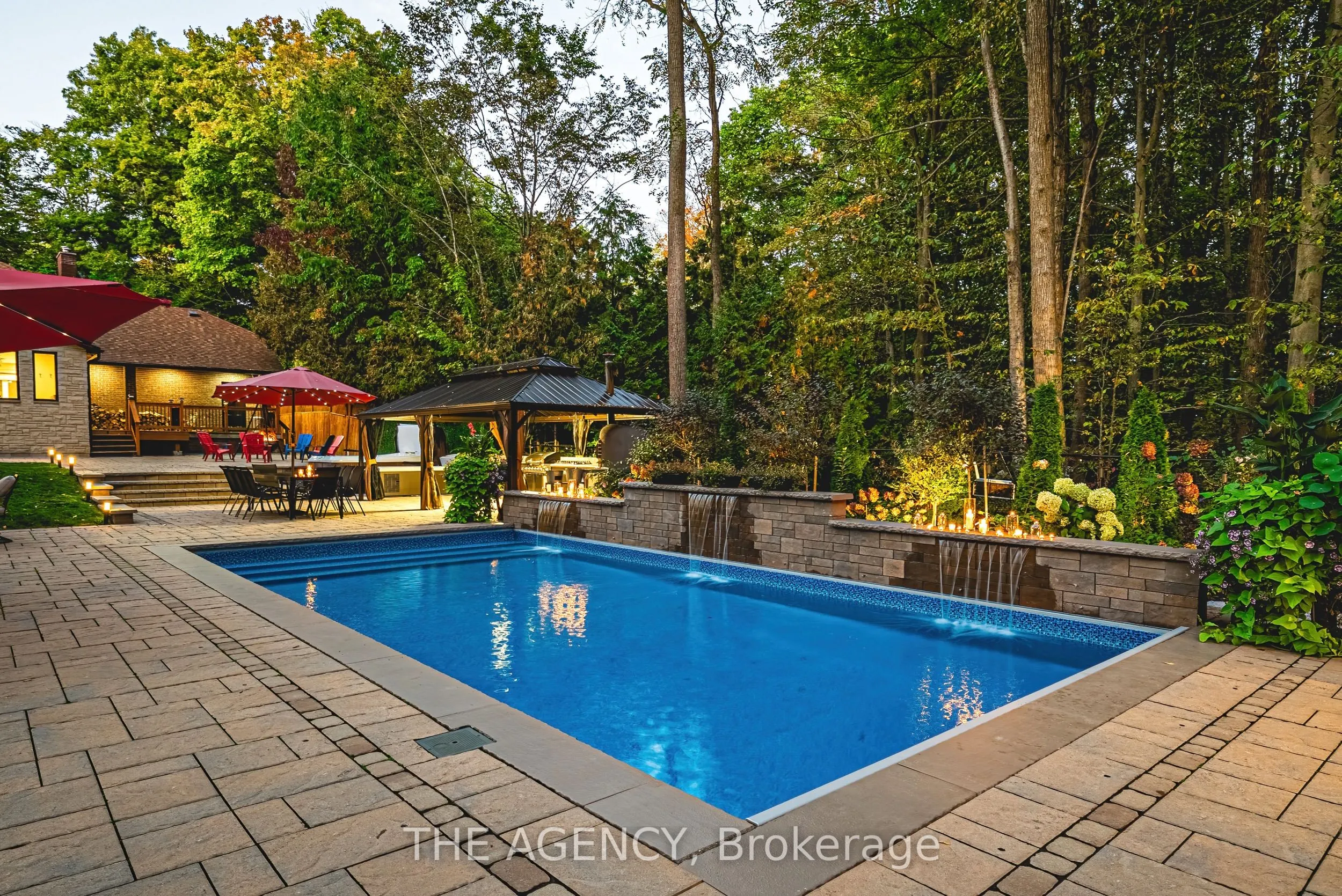 45 Golf Club Road E