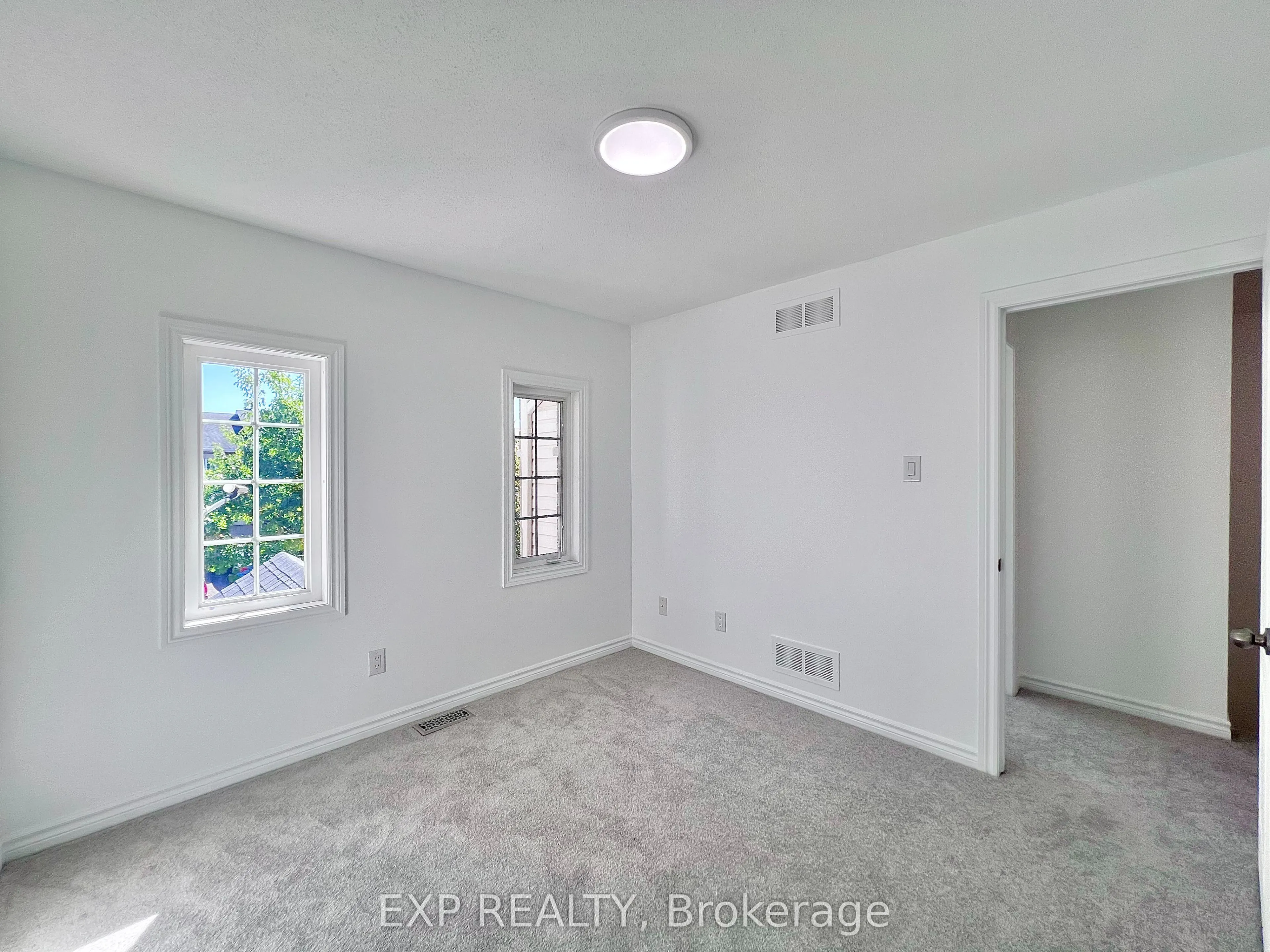 457 Foxhall Way
