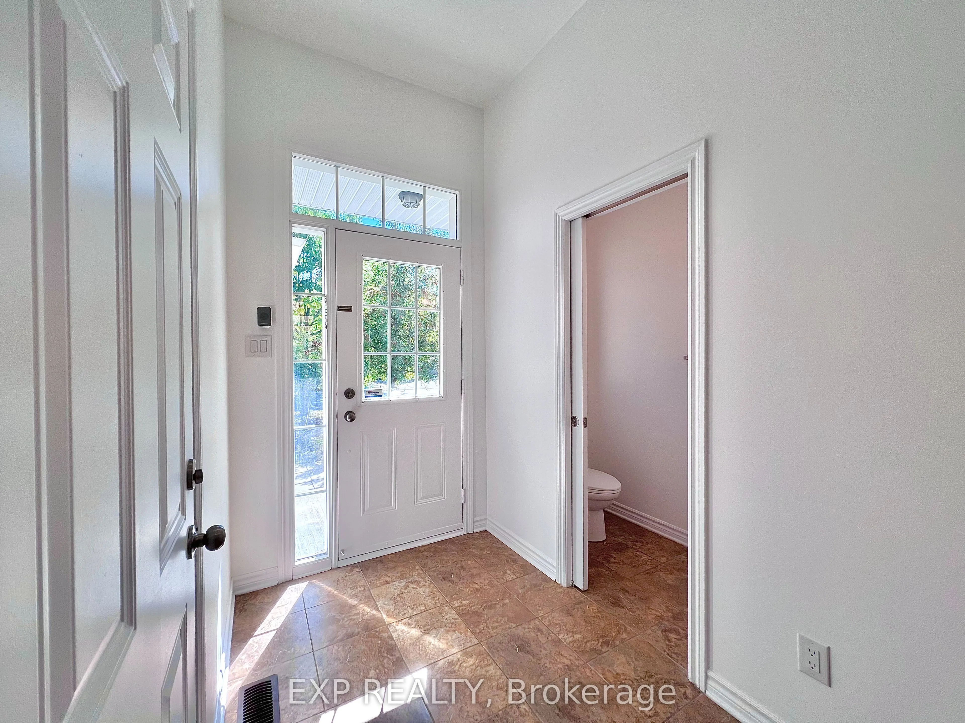 457 Foxhall Way