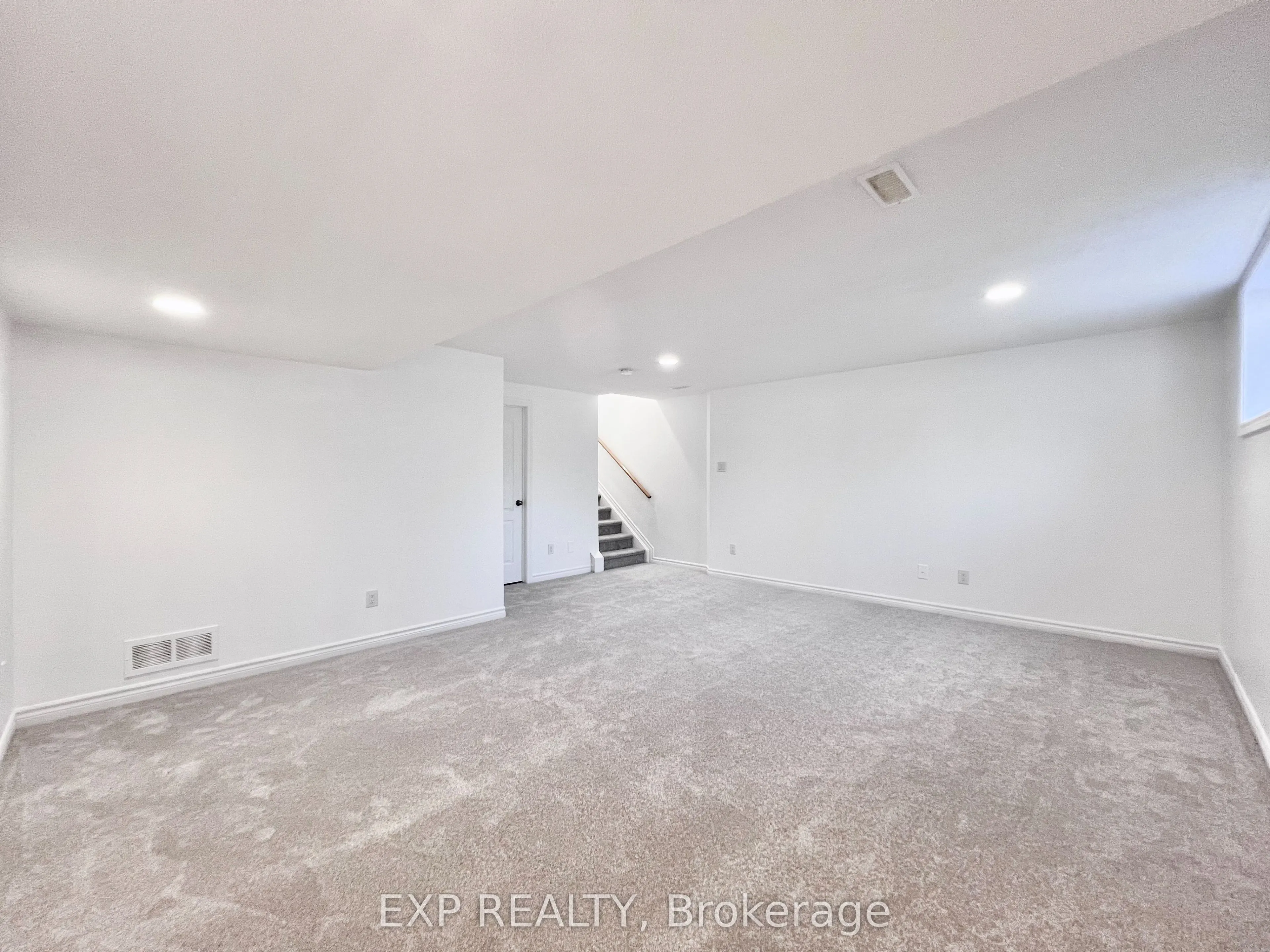 457 Foxhall Way