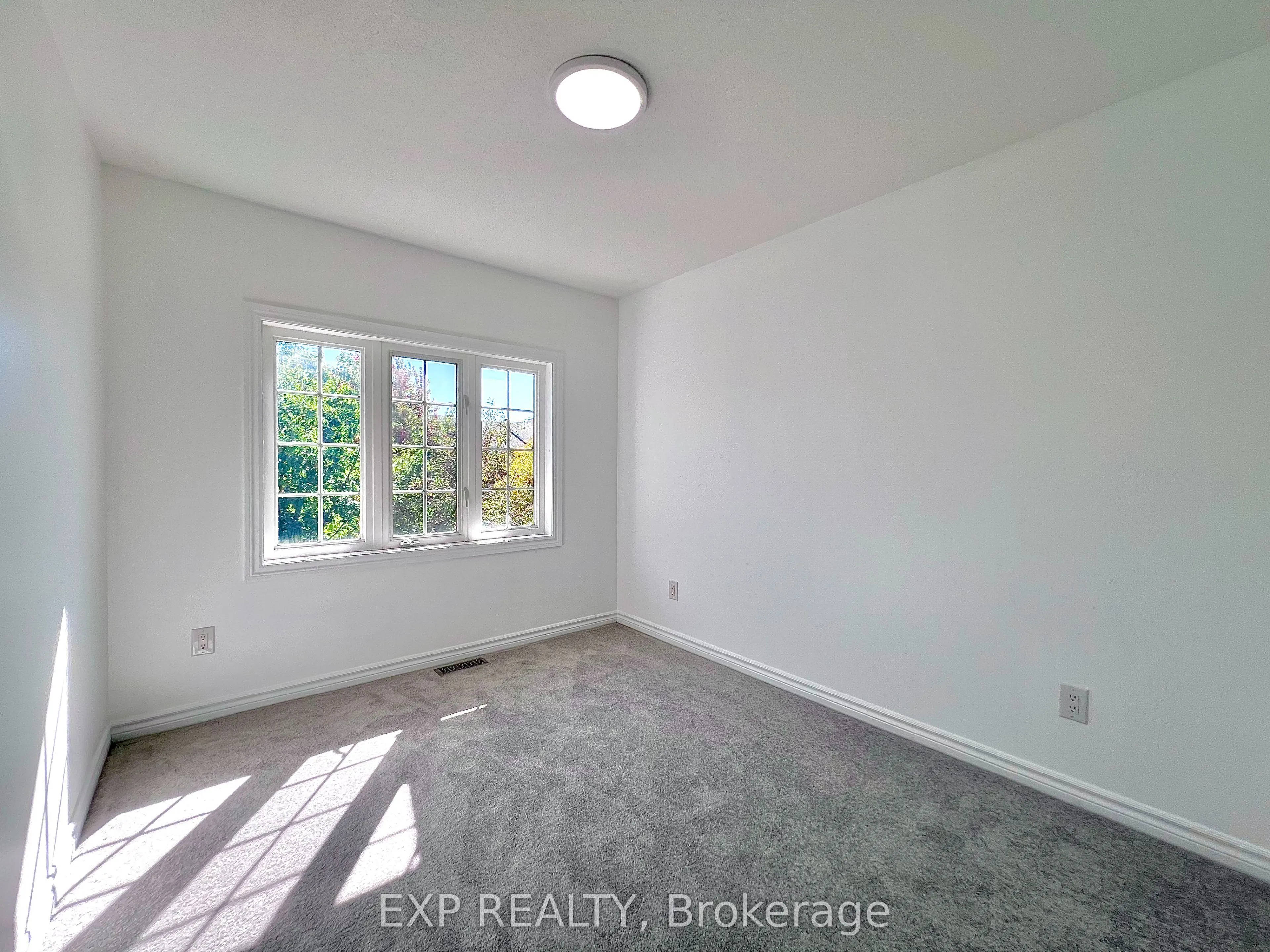457 Foxhall Way