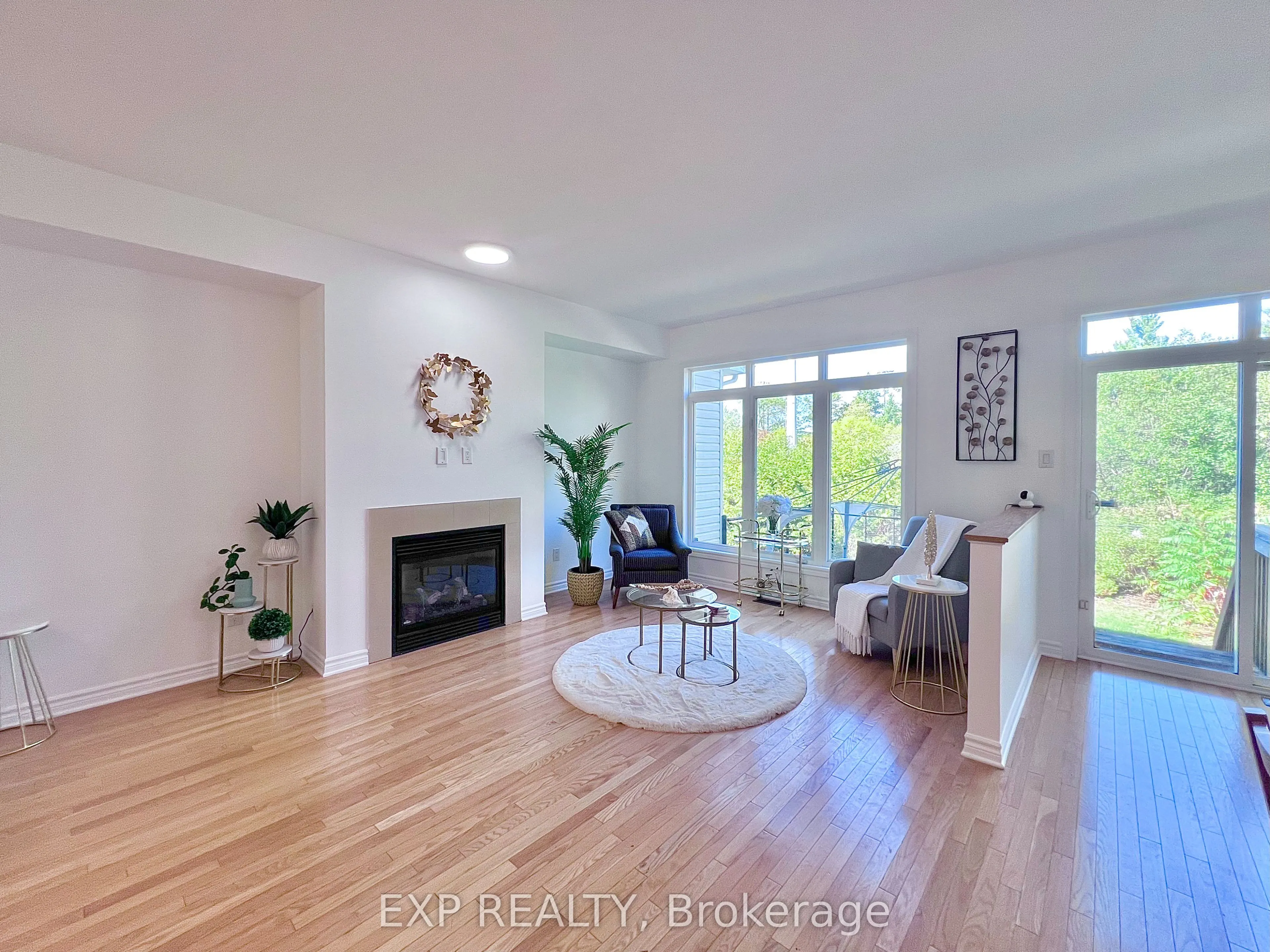 457 Foxhall Way