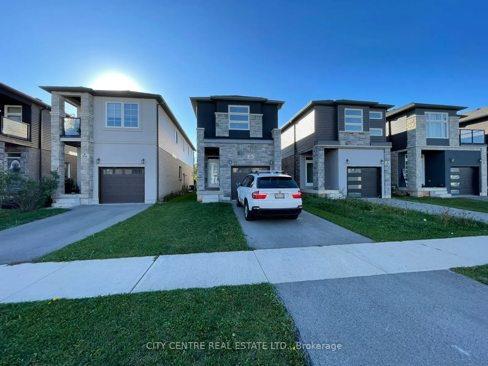 308 Louise Street