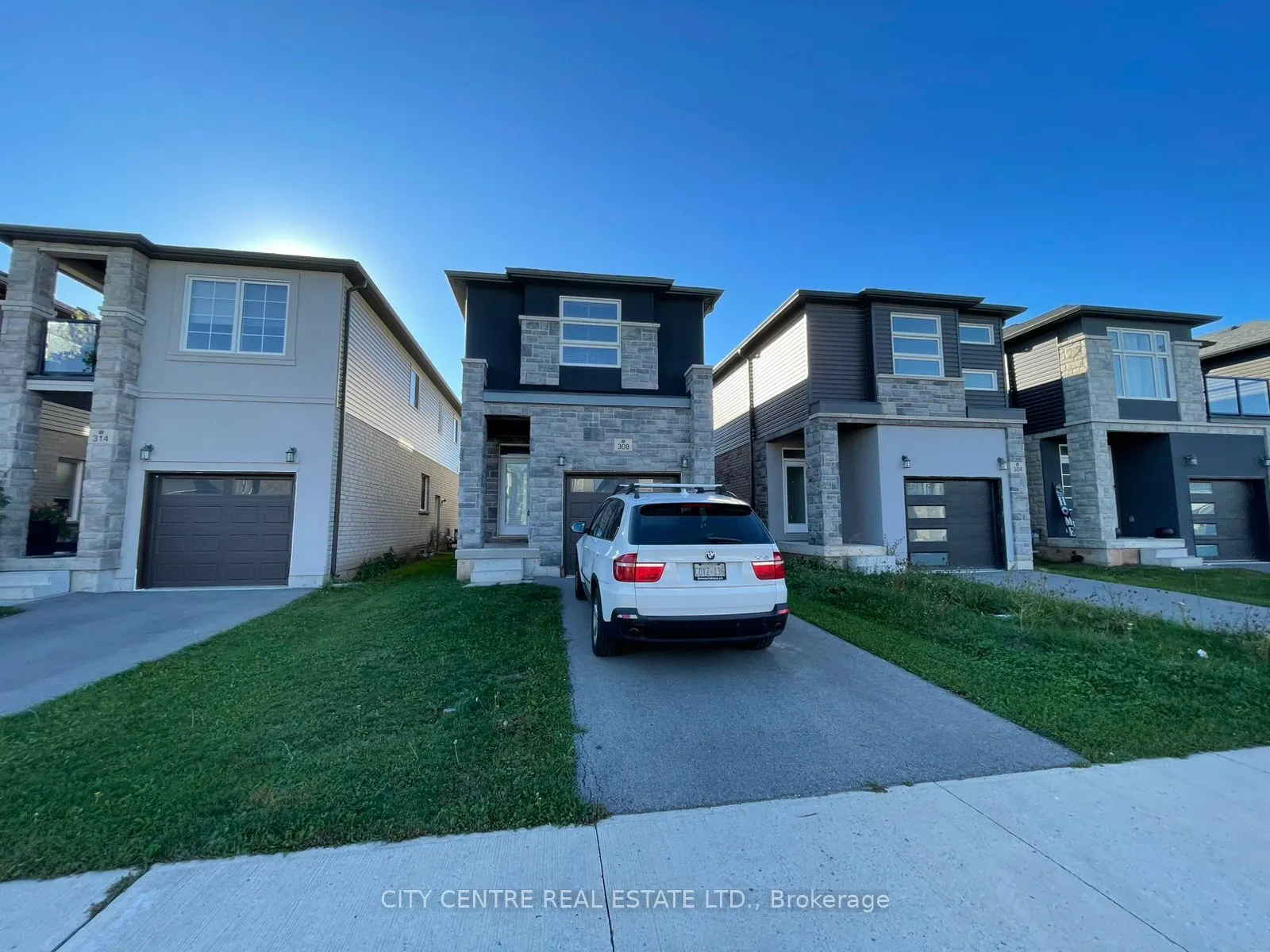 308 Louise Street