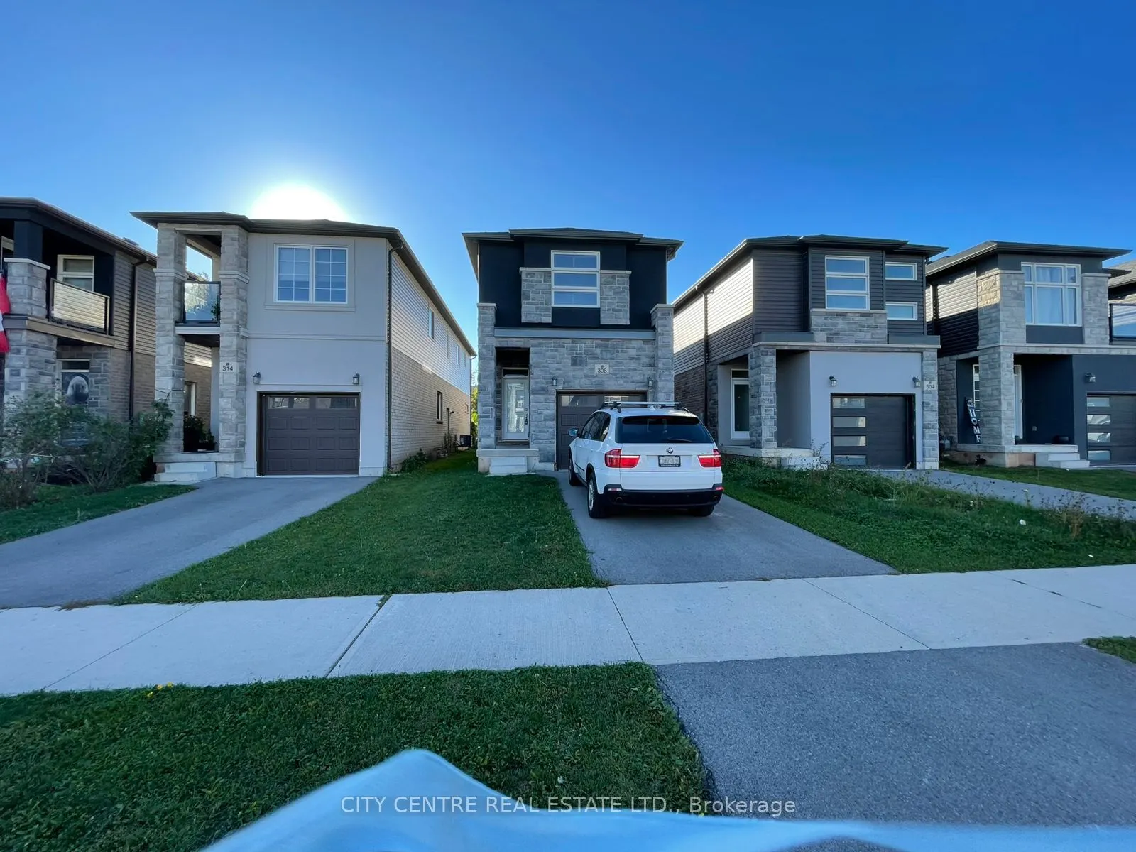 308 Louise Street