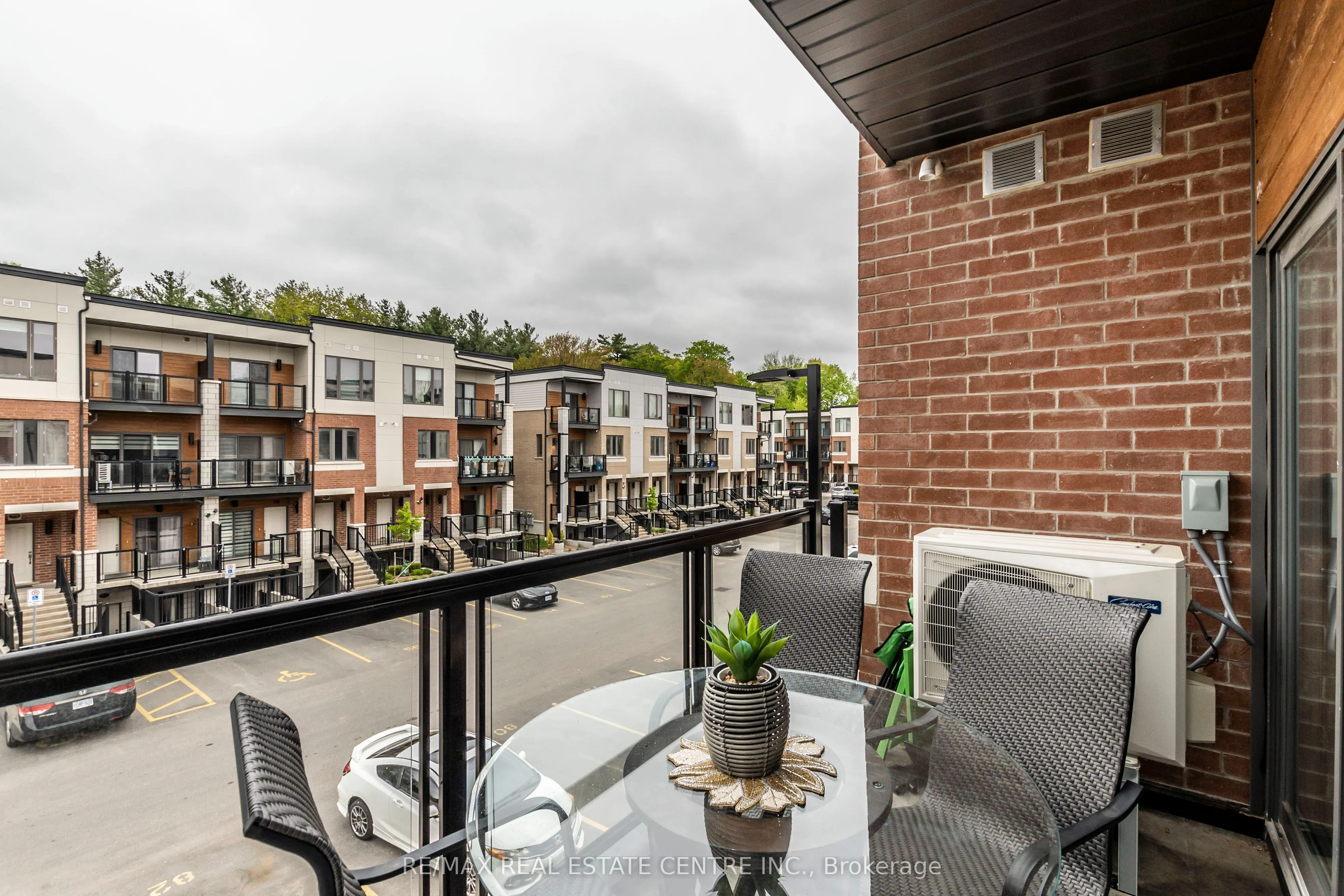 25 Isherwood Avenue, #95