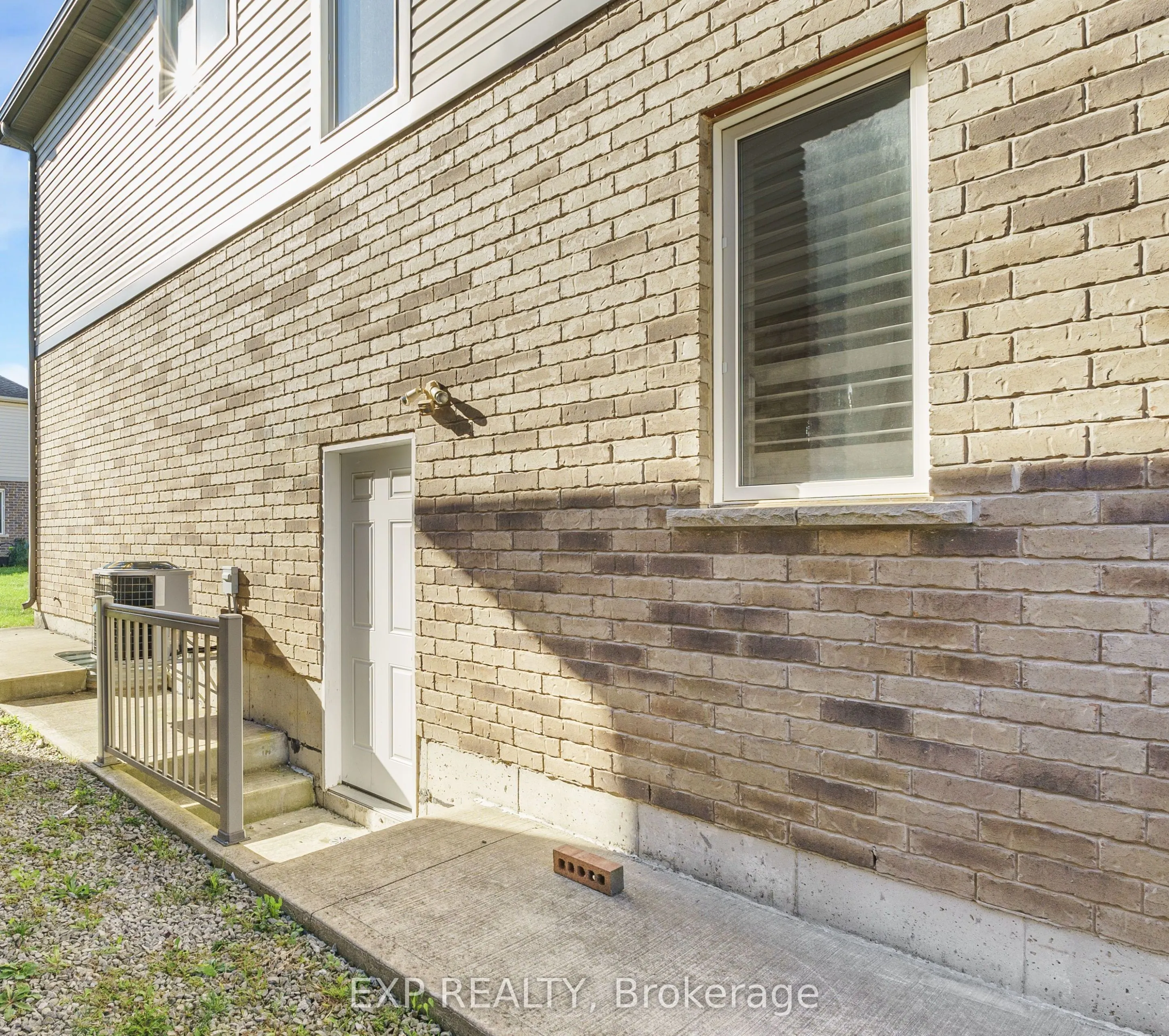 174 Winterberry Boulevard