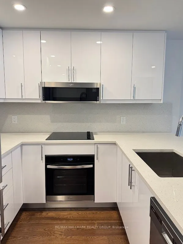 180 GEORGE Street S, #1409