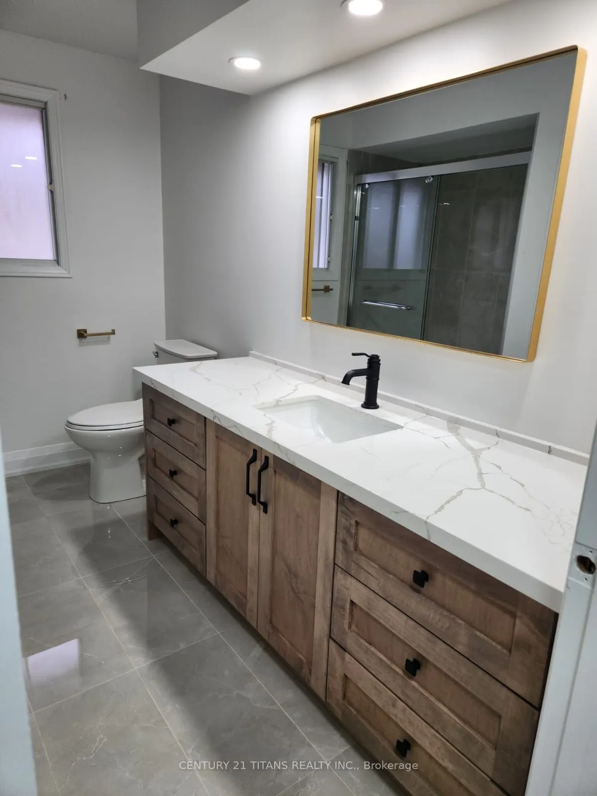 5041 Friesen Boulevard, #UPPER