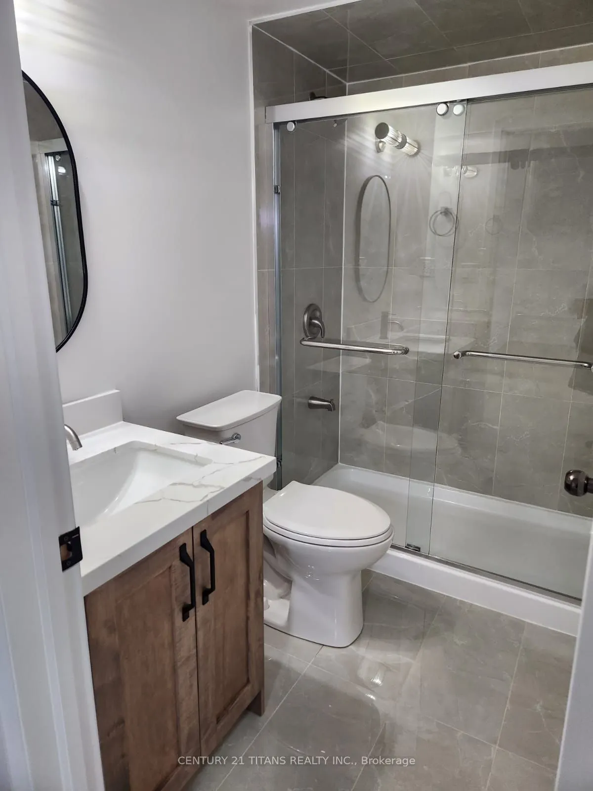 5041 Friesen Boulevard, #UPPER