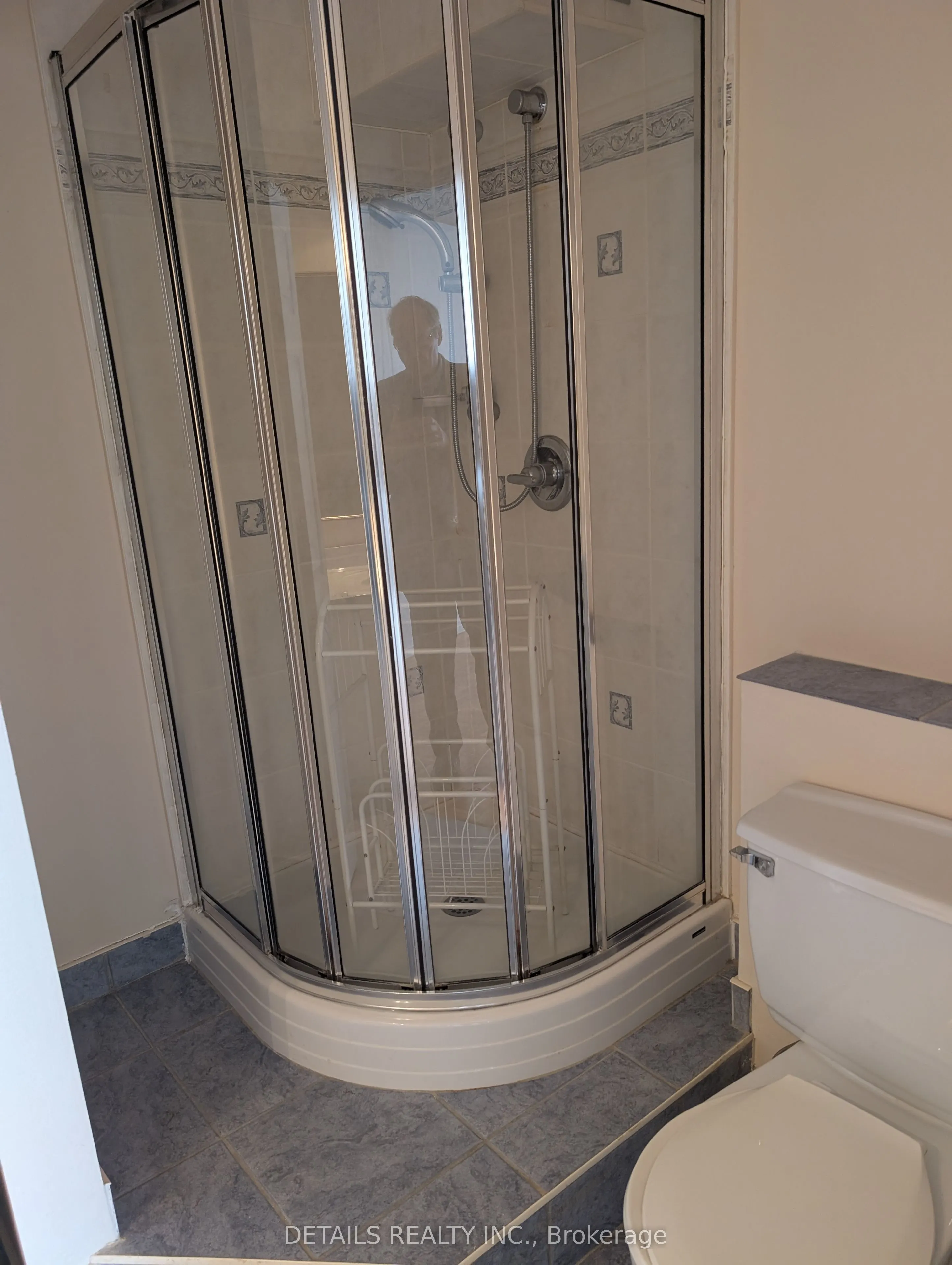 2951 Riverside Drive W, #914