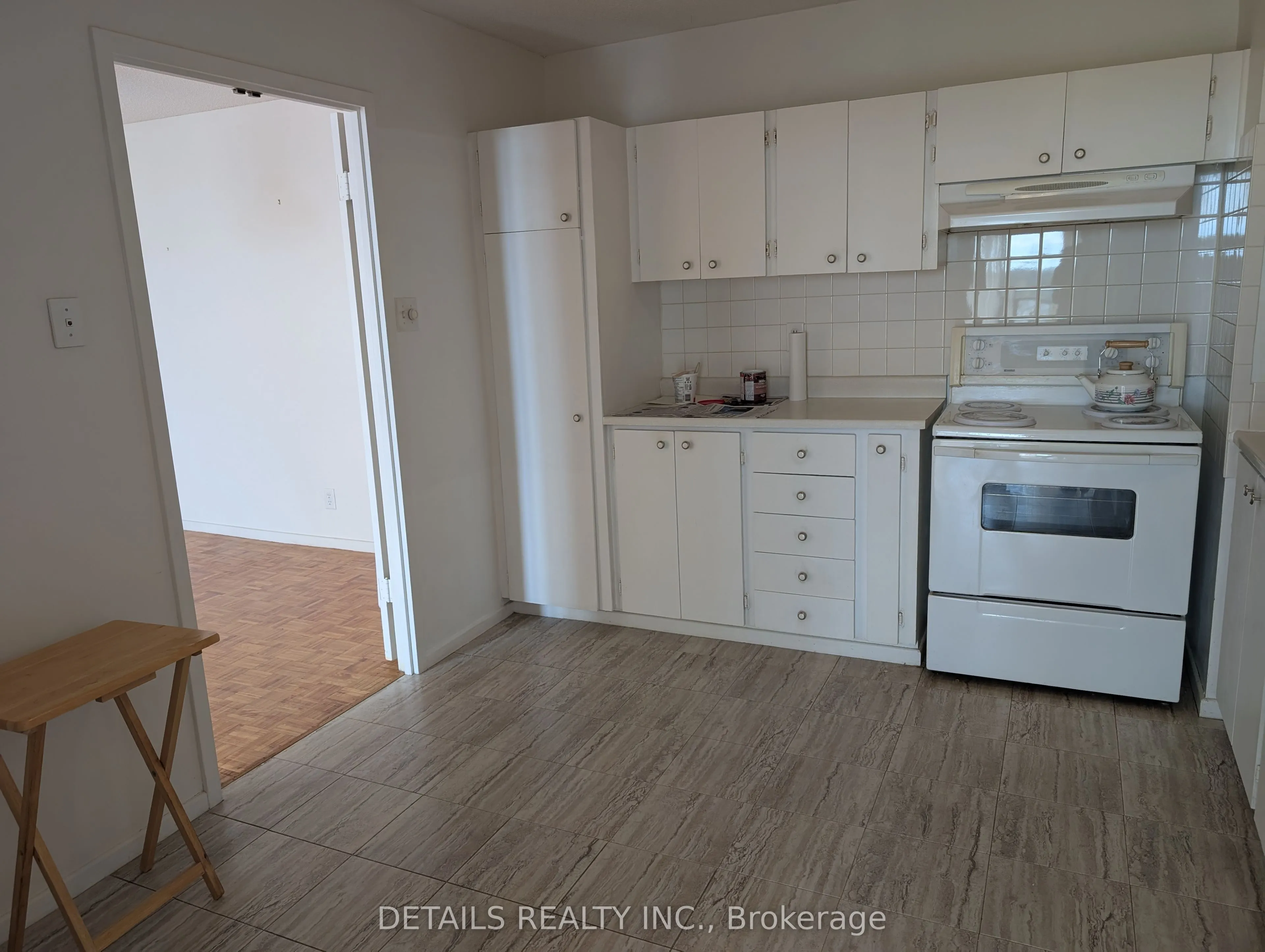 2951 Riverside Drive W, #914