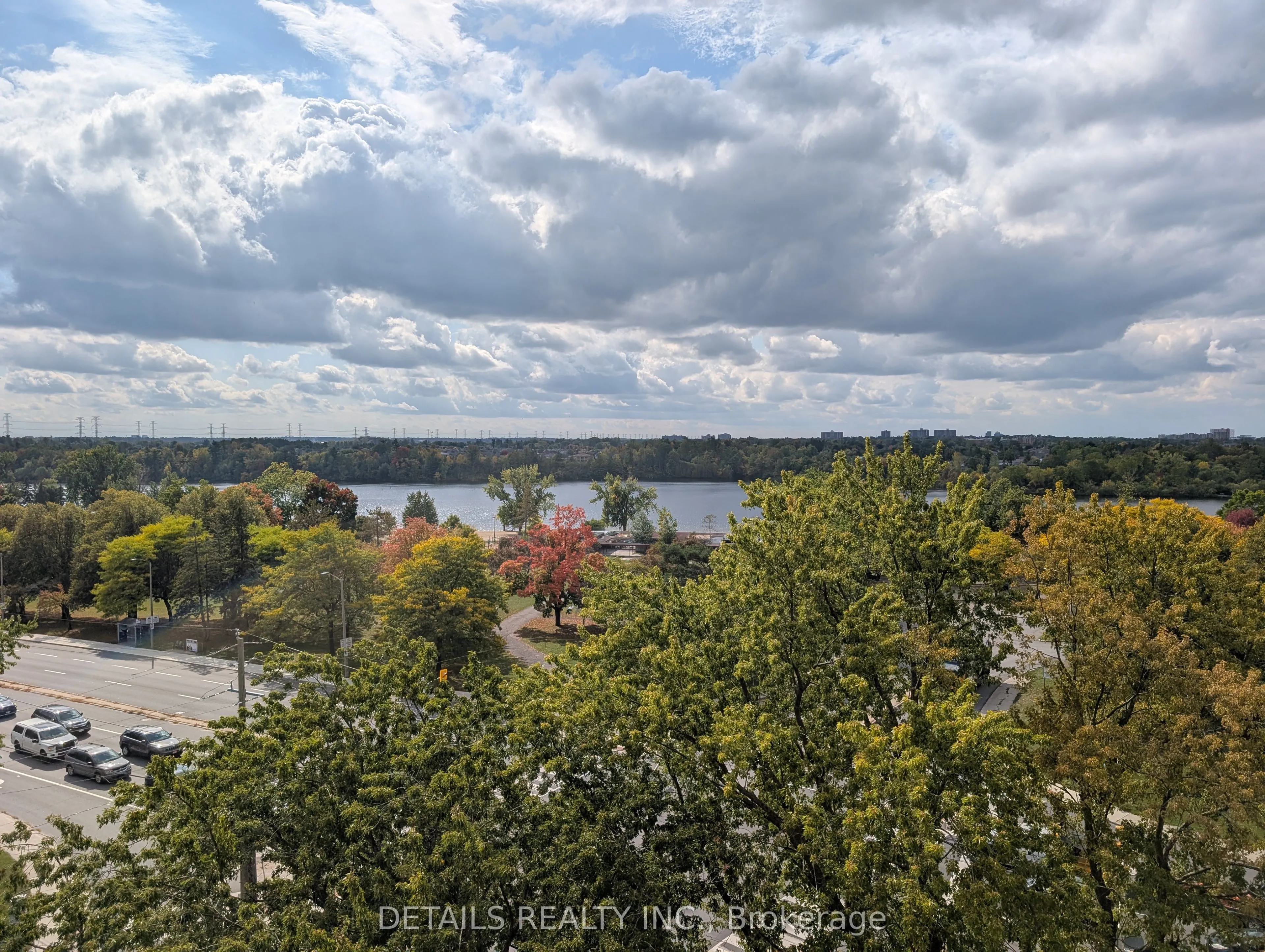 2951 Riverside Drive W, #914