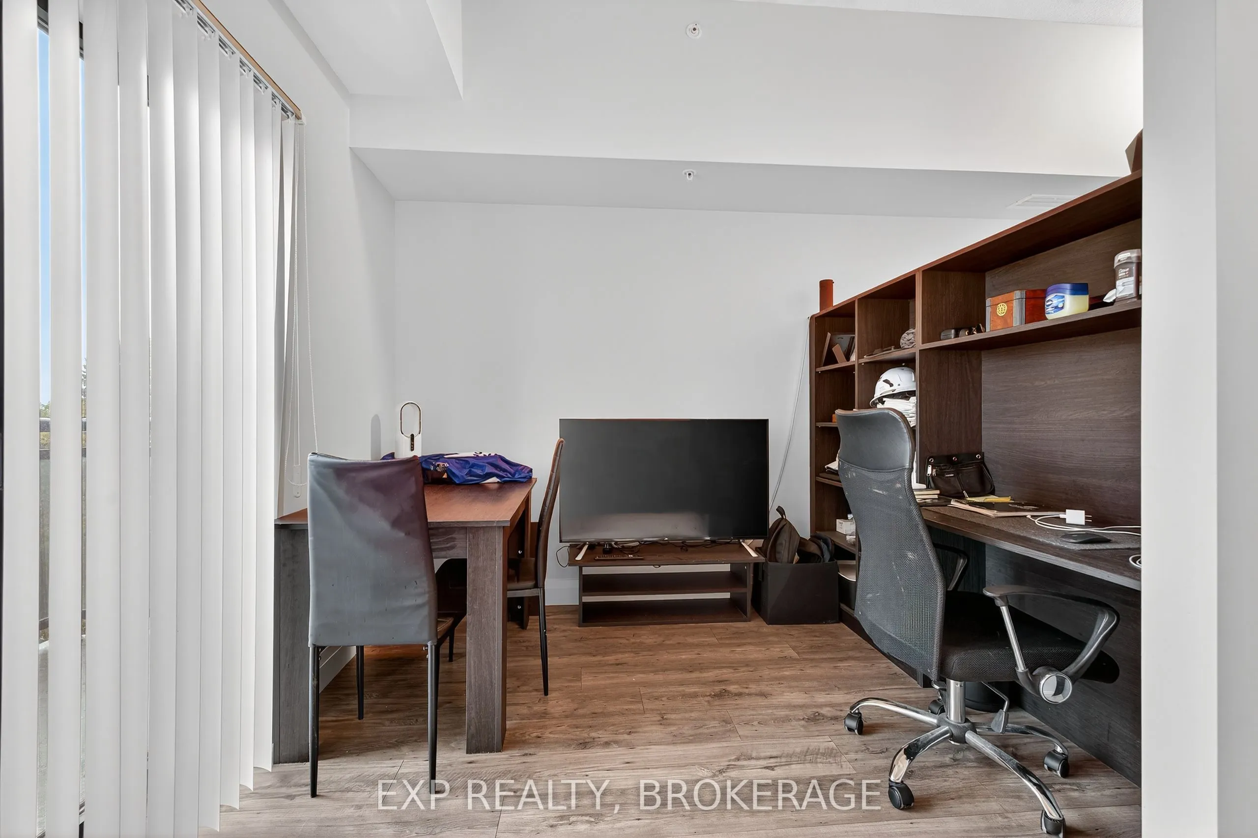 652 PRINCESS Street, #407