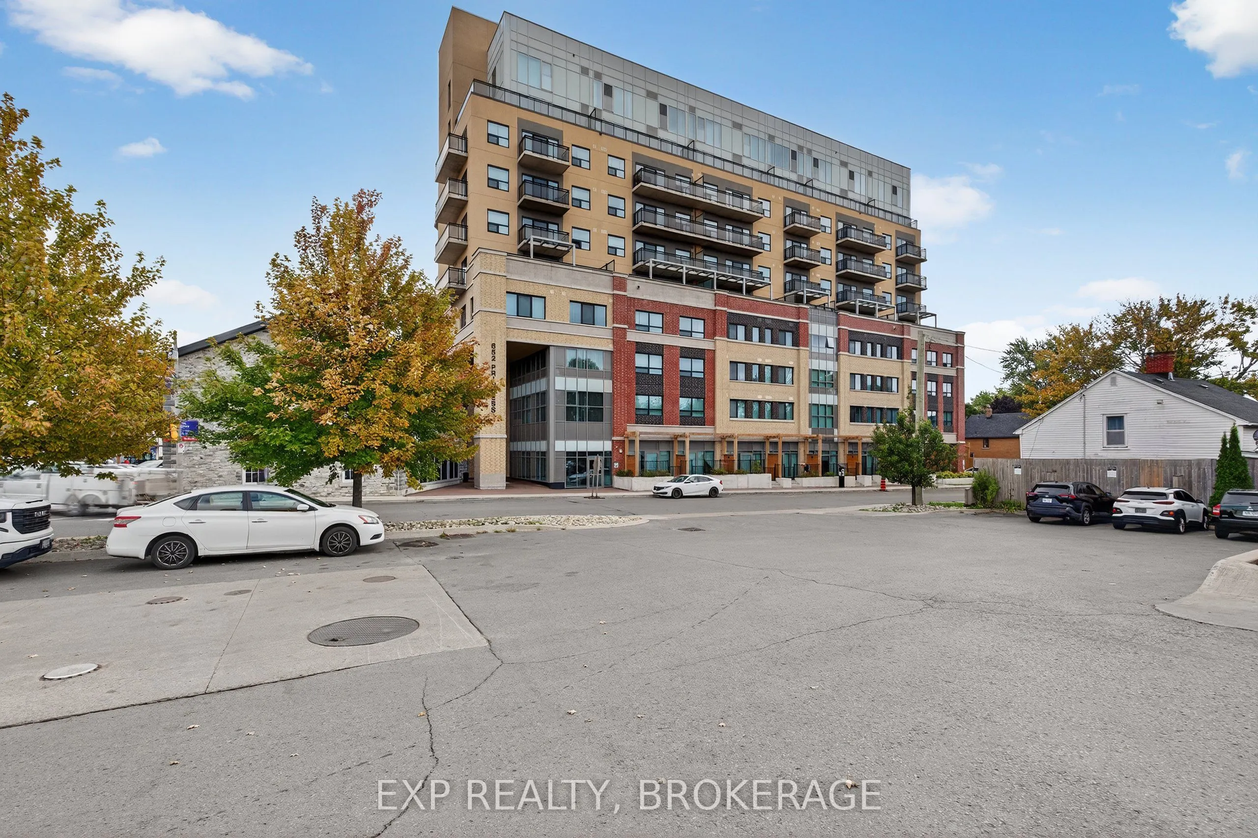 652 PRINCESS Street, #407