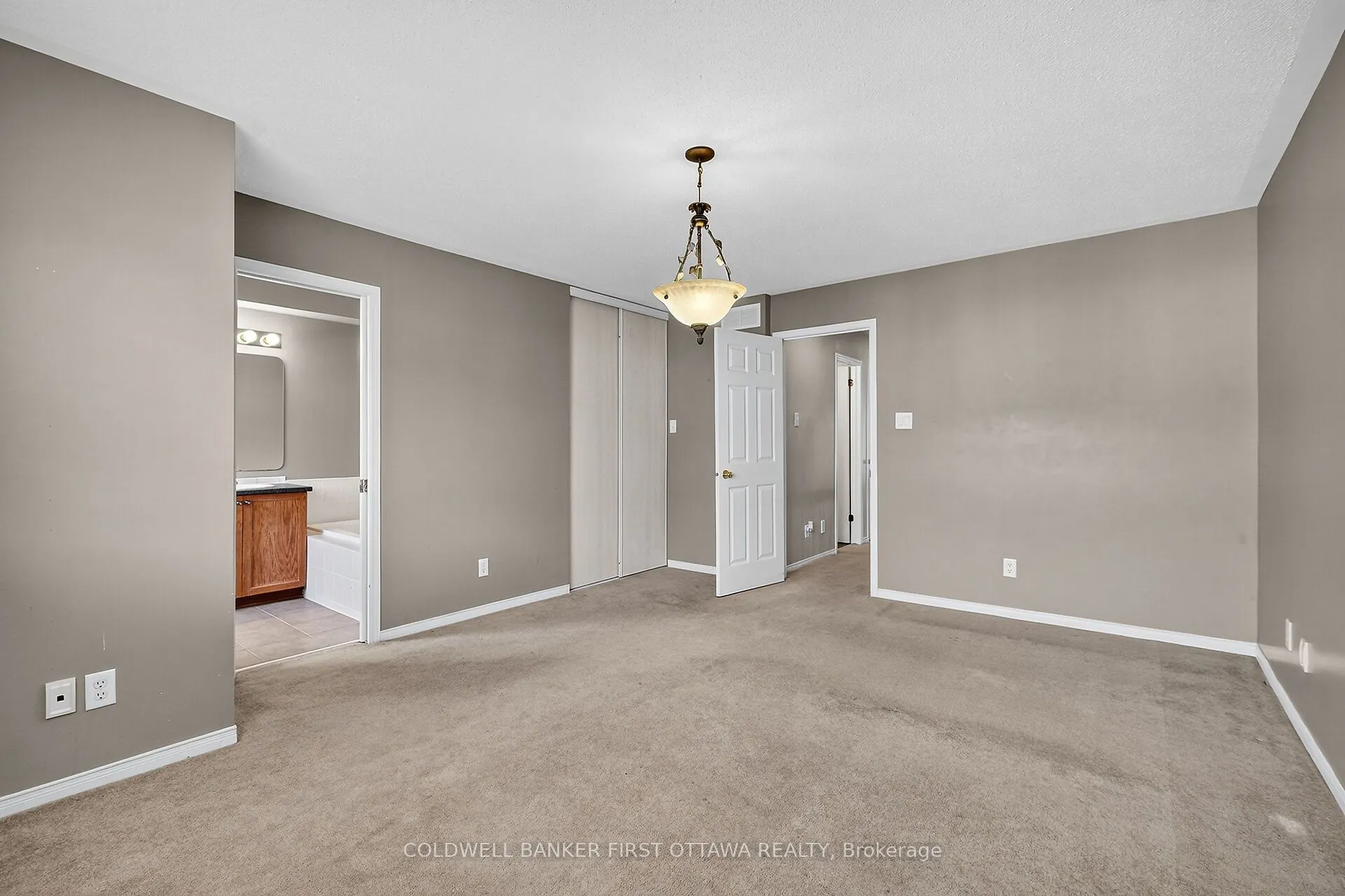 1249 KLONDIKE Road