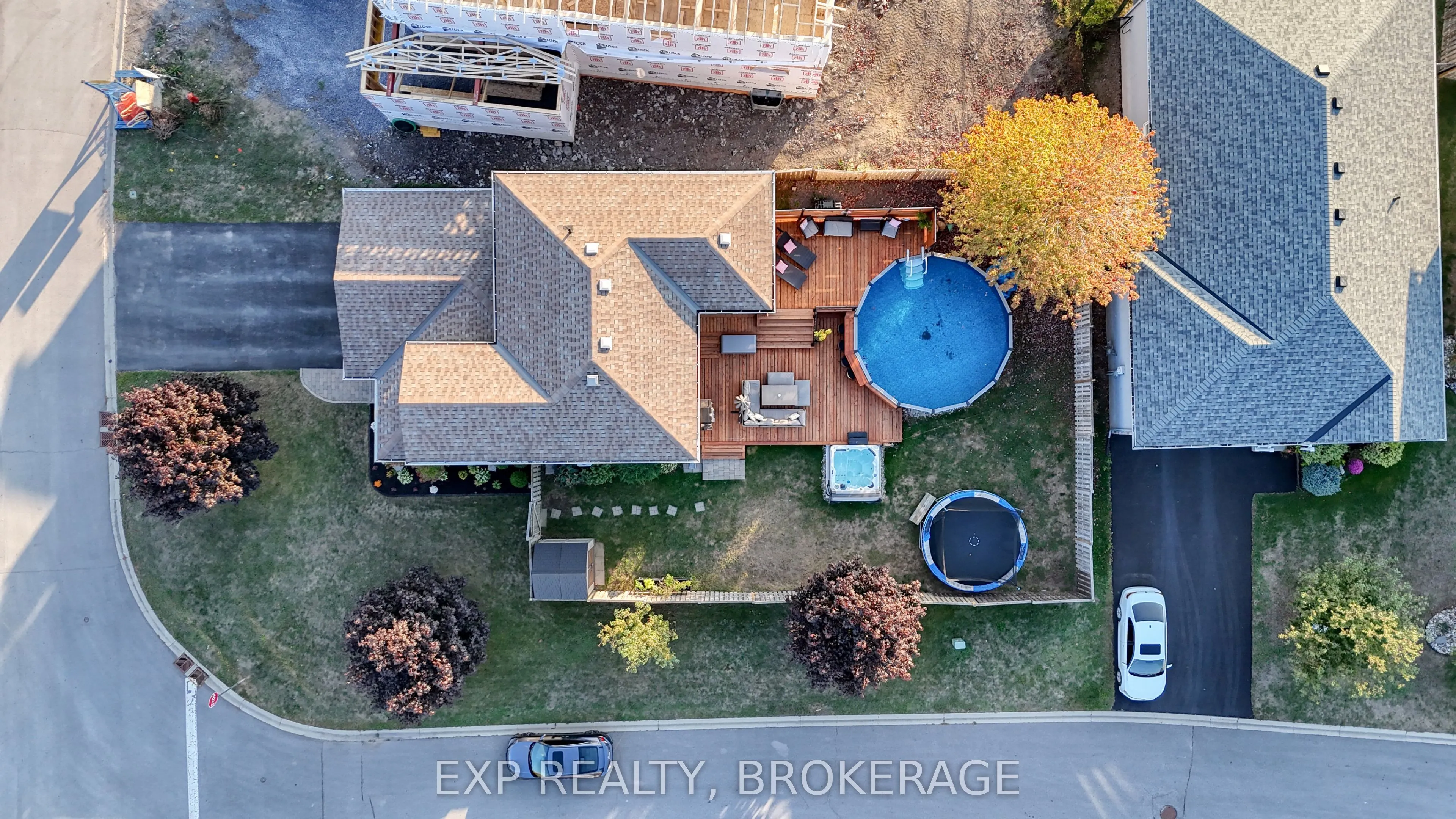 120 McDONOUGH Crescent