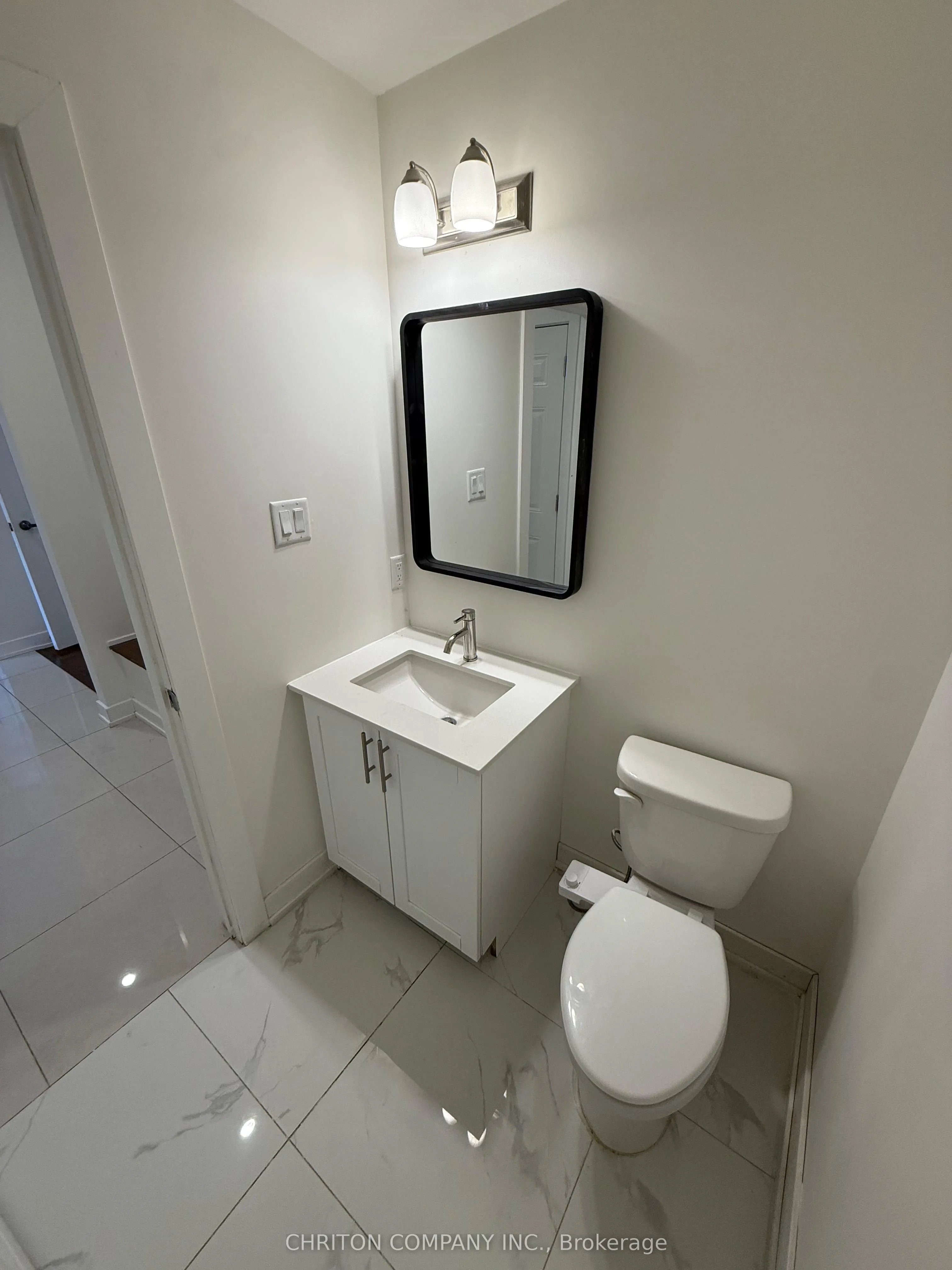 941 BECKTON Heights