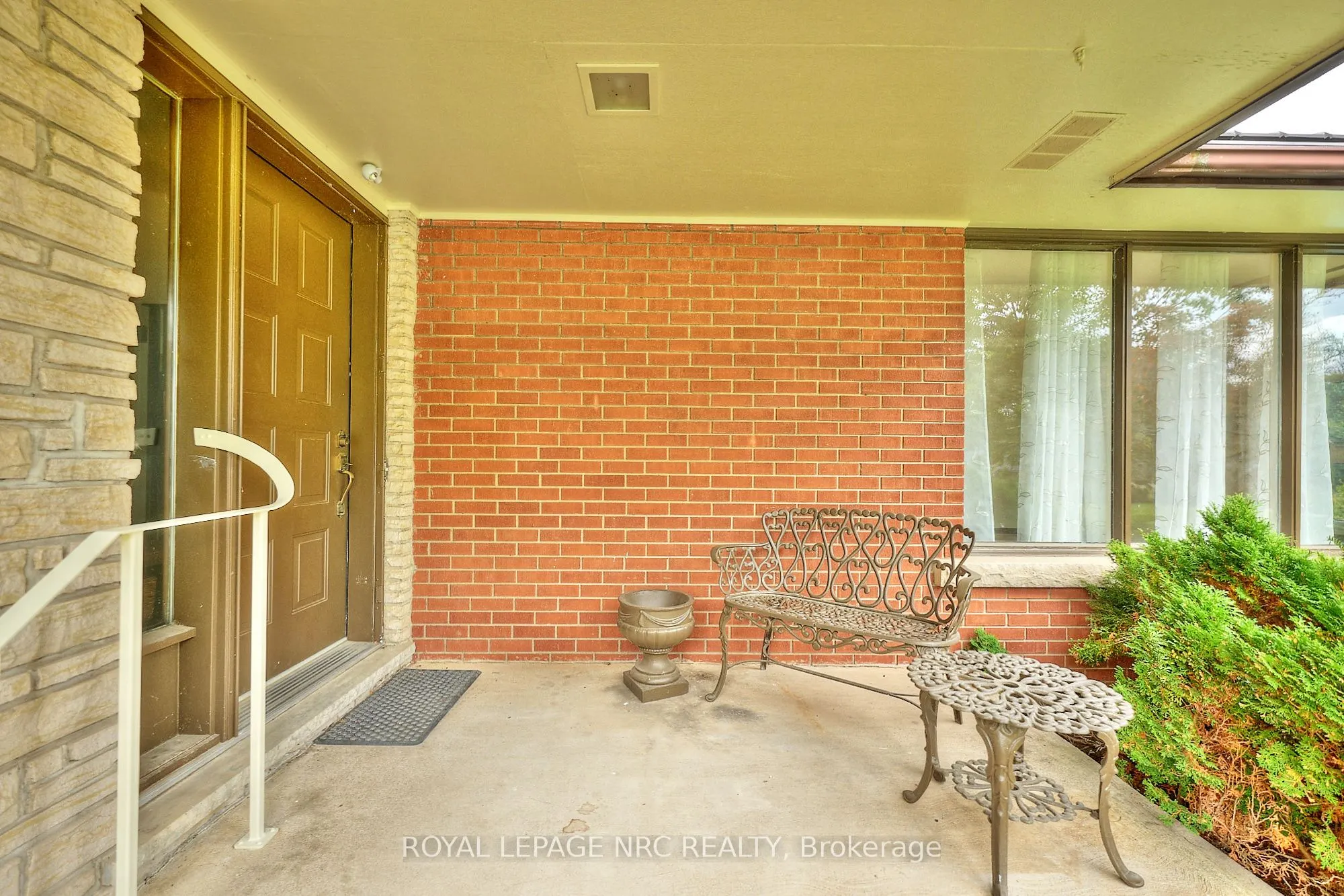 17 Alan Crescent