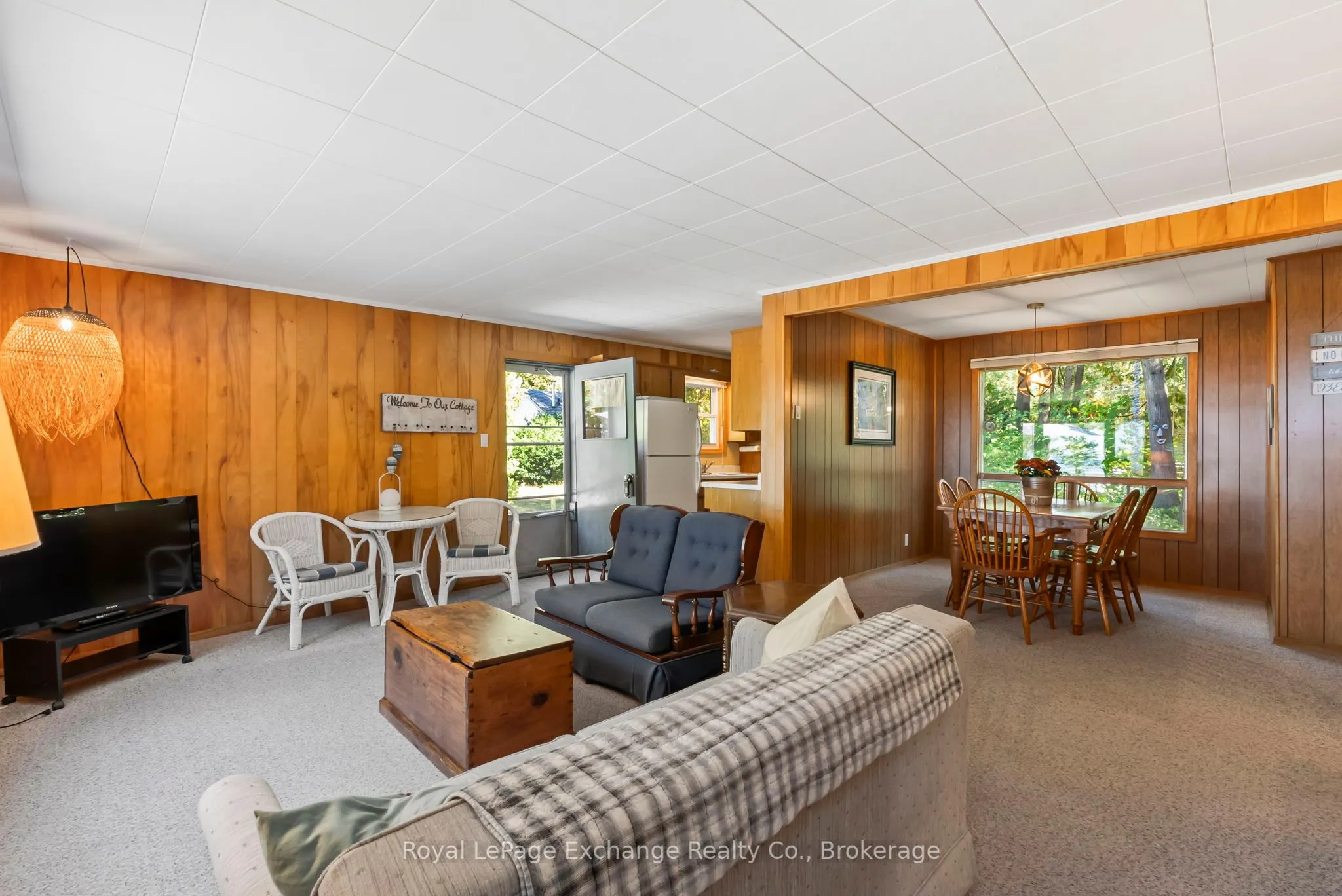 10 Edgemere Avenue