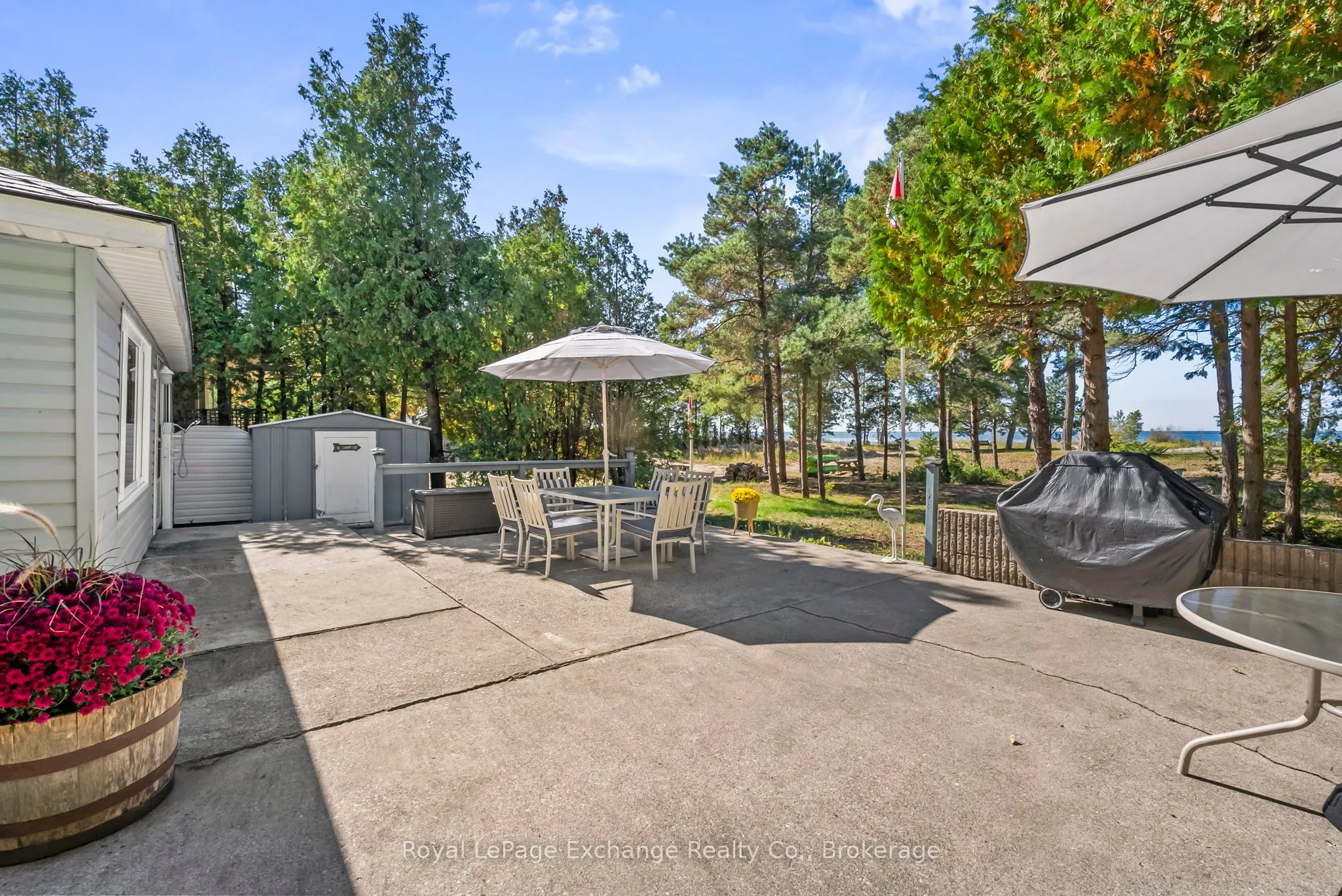 10 Edgemere Avenue