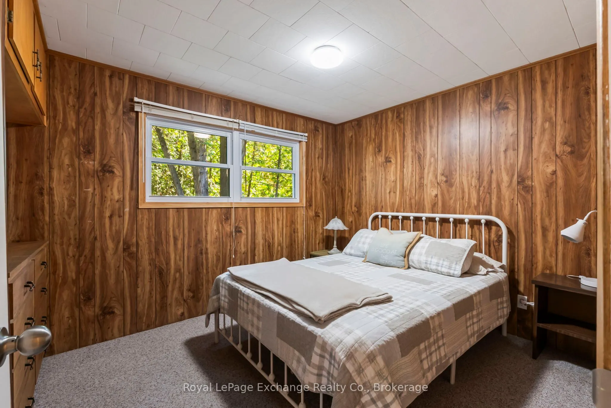 10 Edgemere Avenue