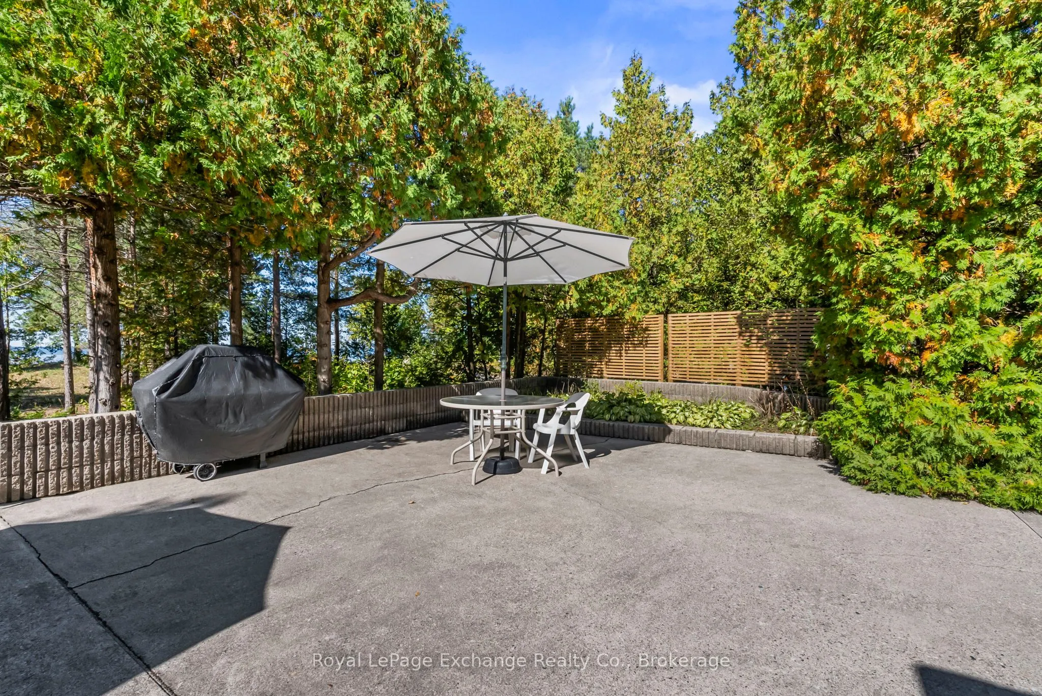 10 Edgemere Avenue