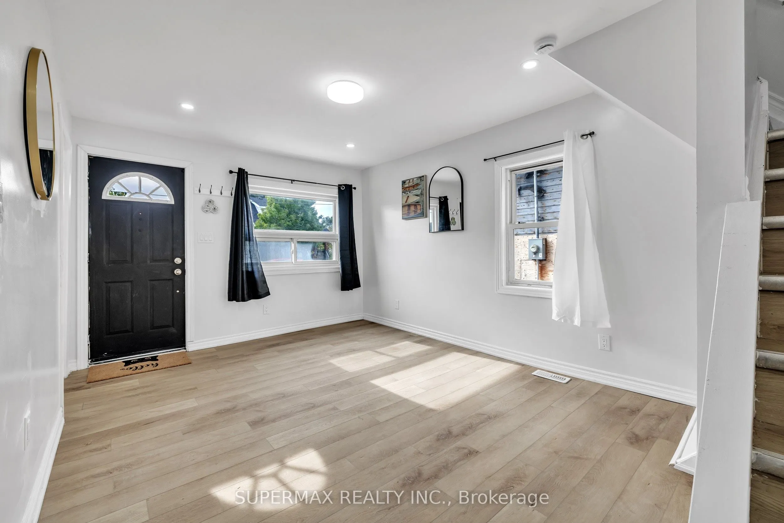156 Brisbin Street