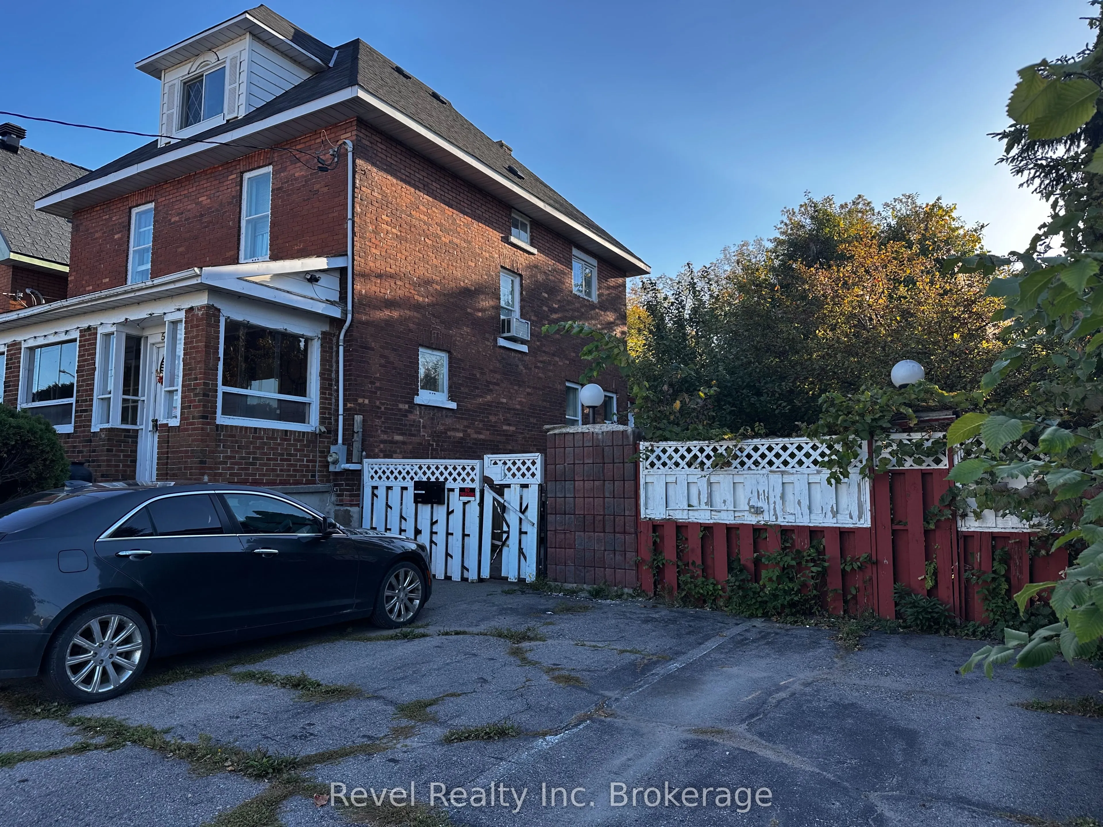 551 First Avenue E