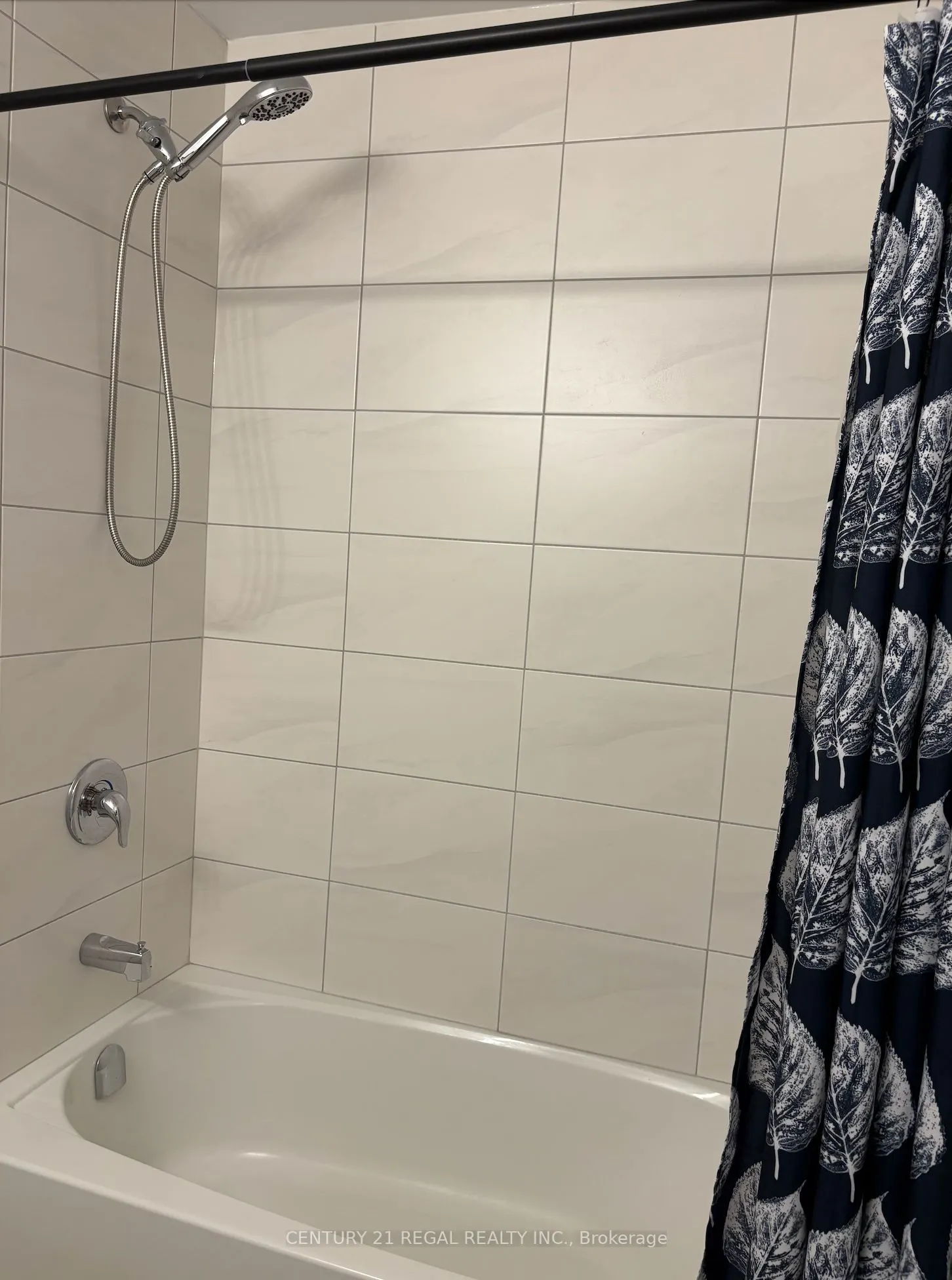 5055 Greenlane Road, #633