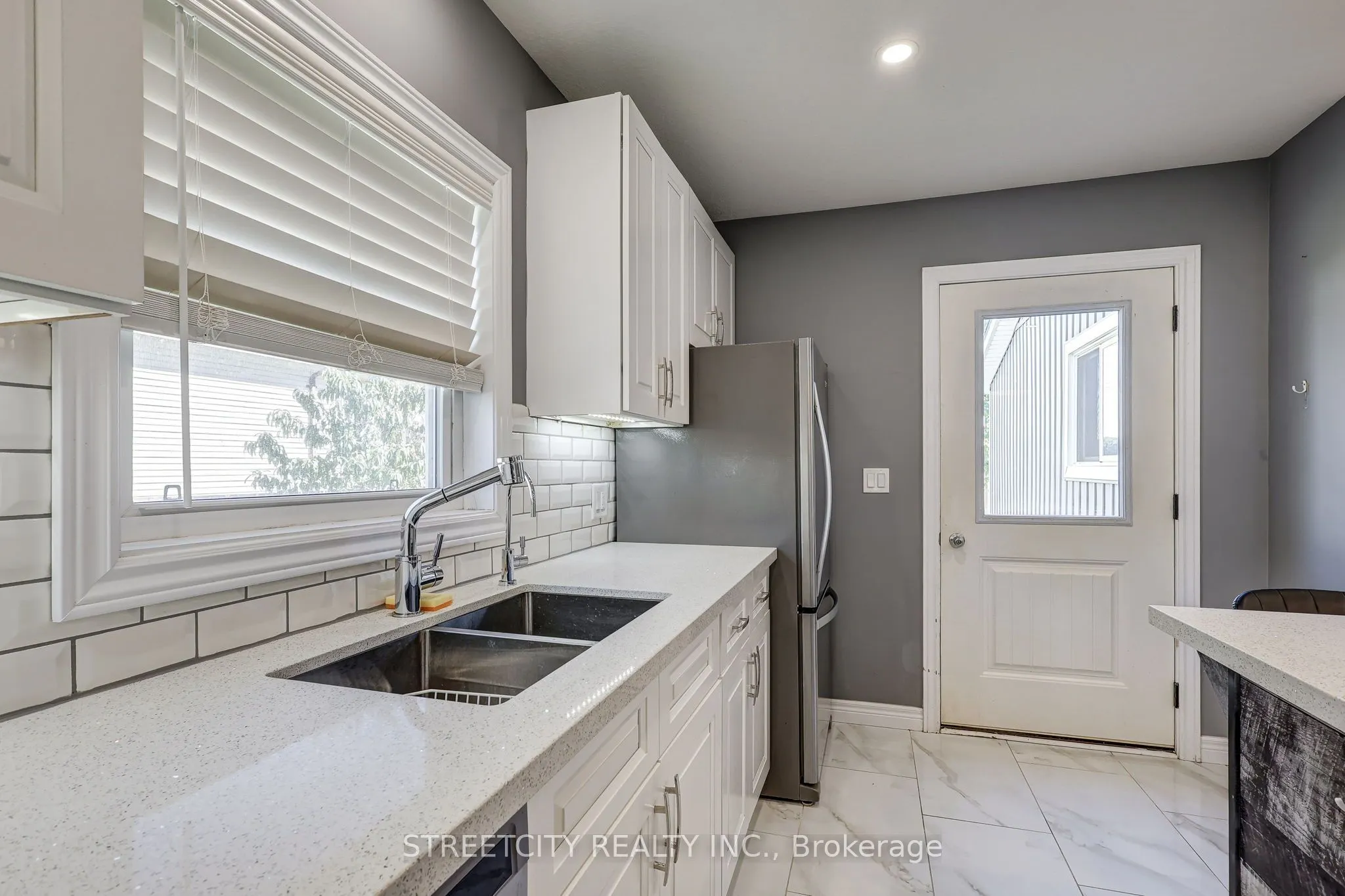 276 Marsh Line