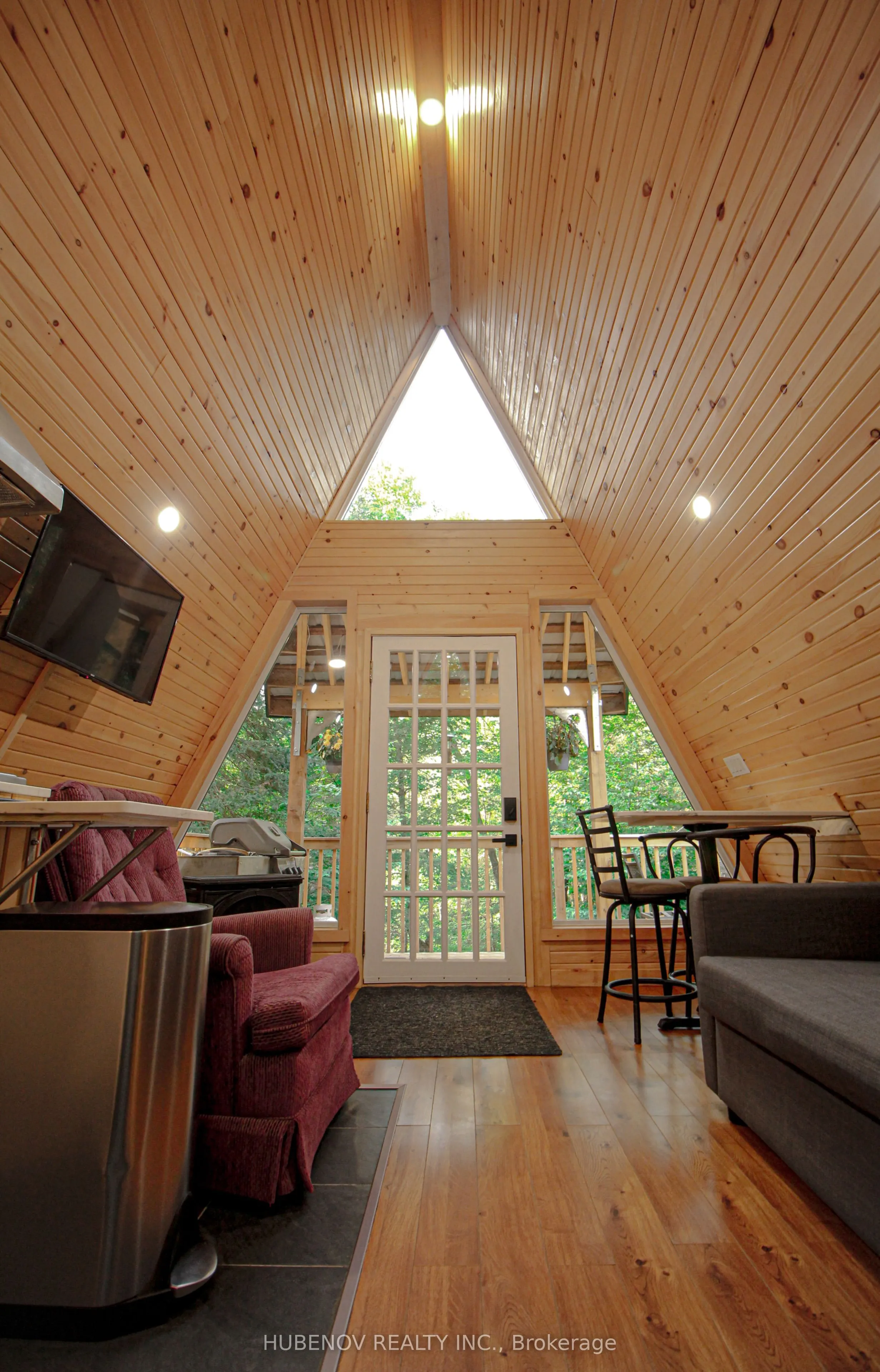 1120 Deer Lake Road