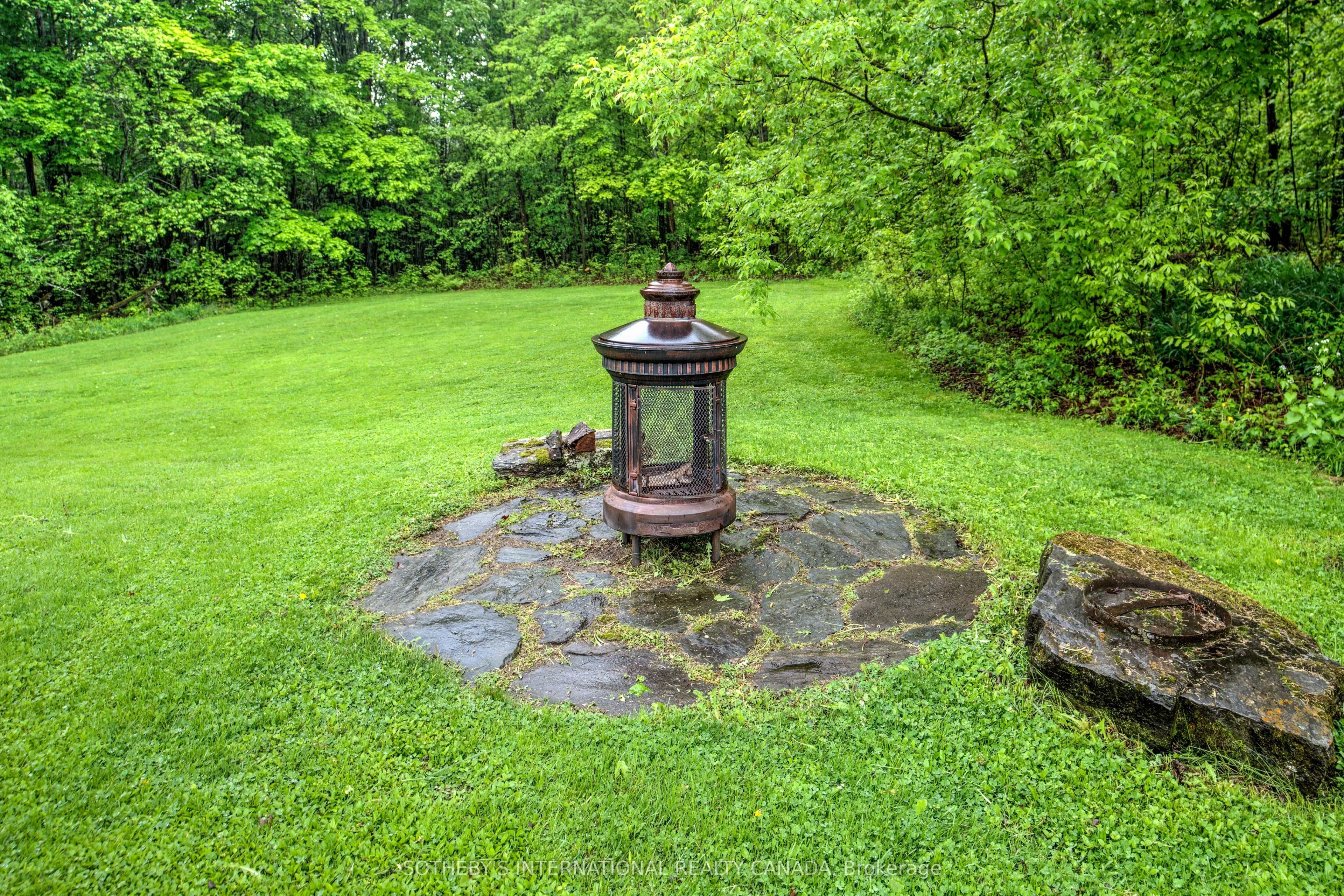 1824 County Rd 46
