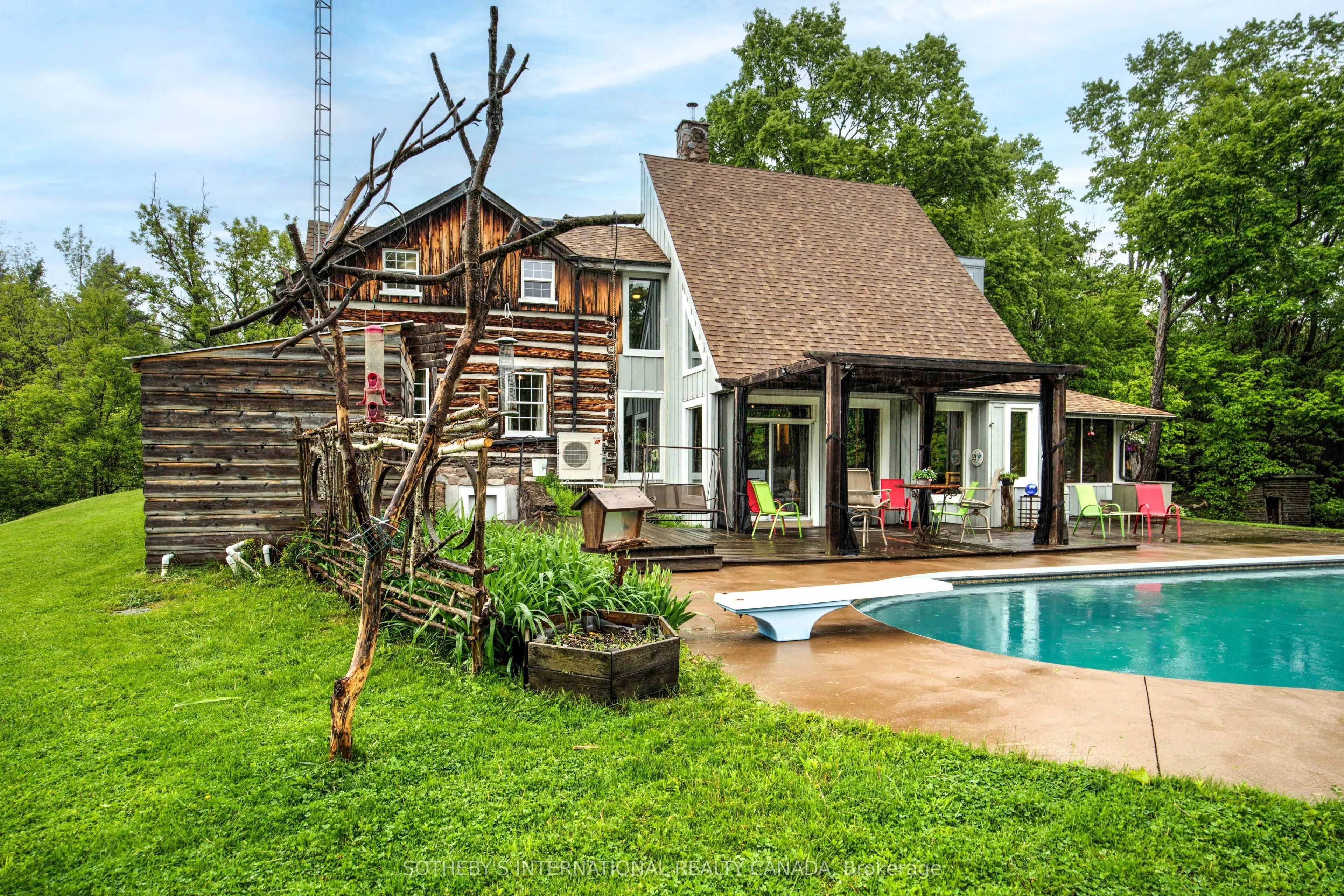 1824 County Rd 46