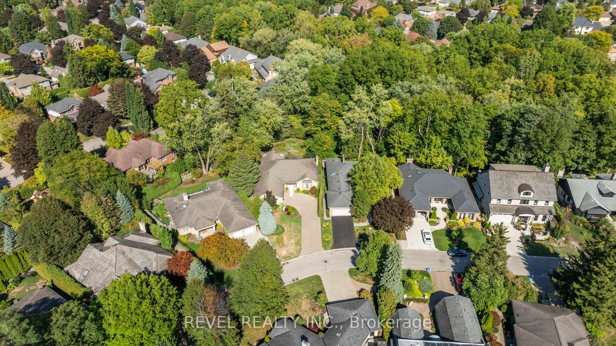 76 Tallwood Circle